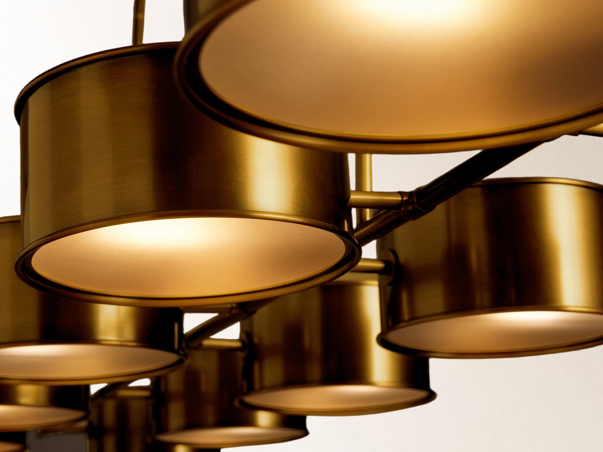 Daphne Metal Linear Chandelier
