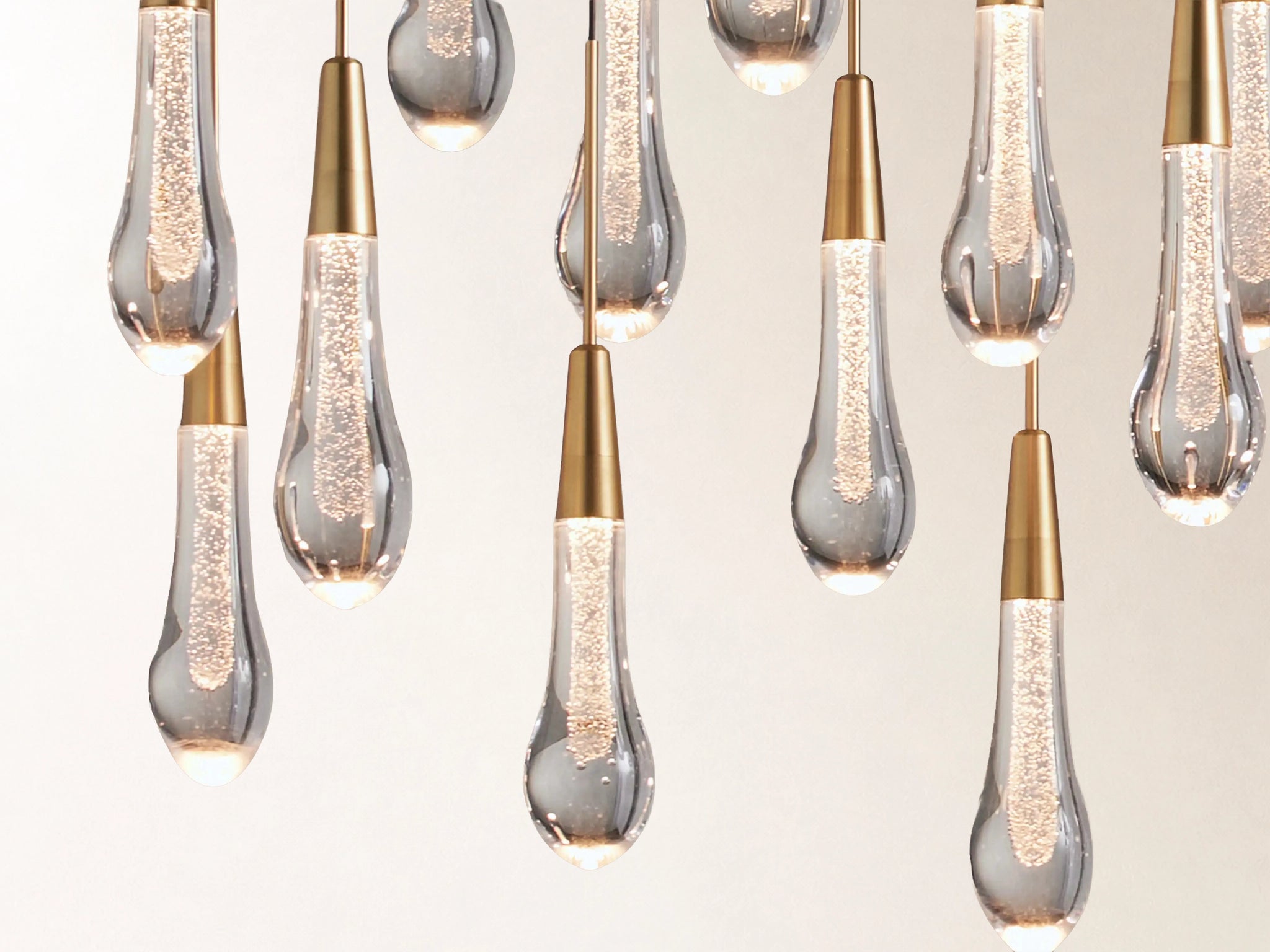 Soltaire Linear Chandelier