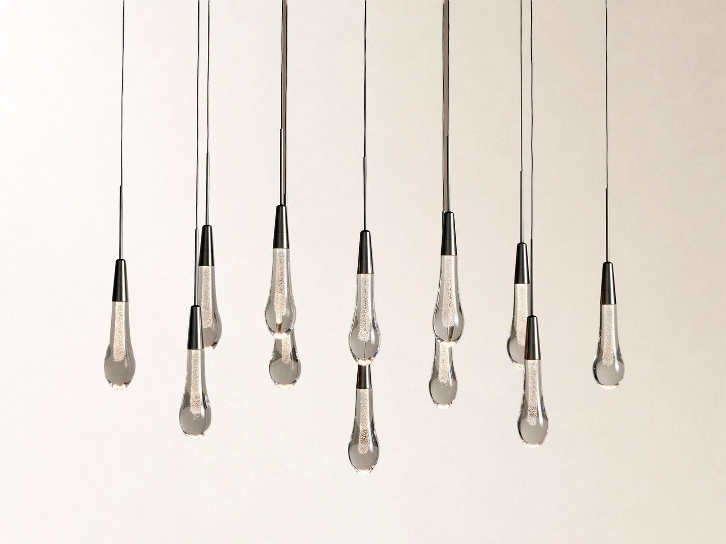Soltaire Linear Chandelier