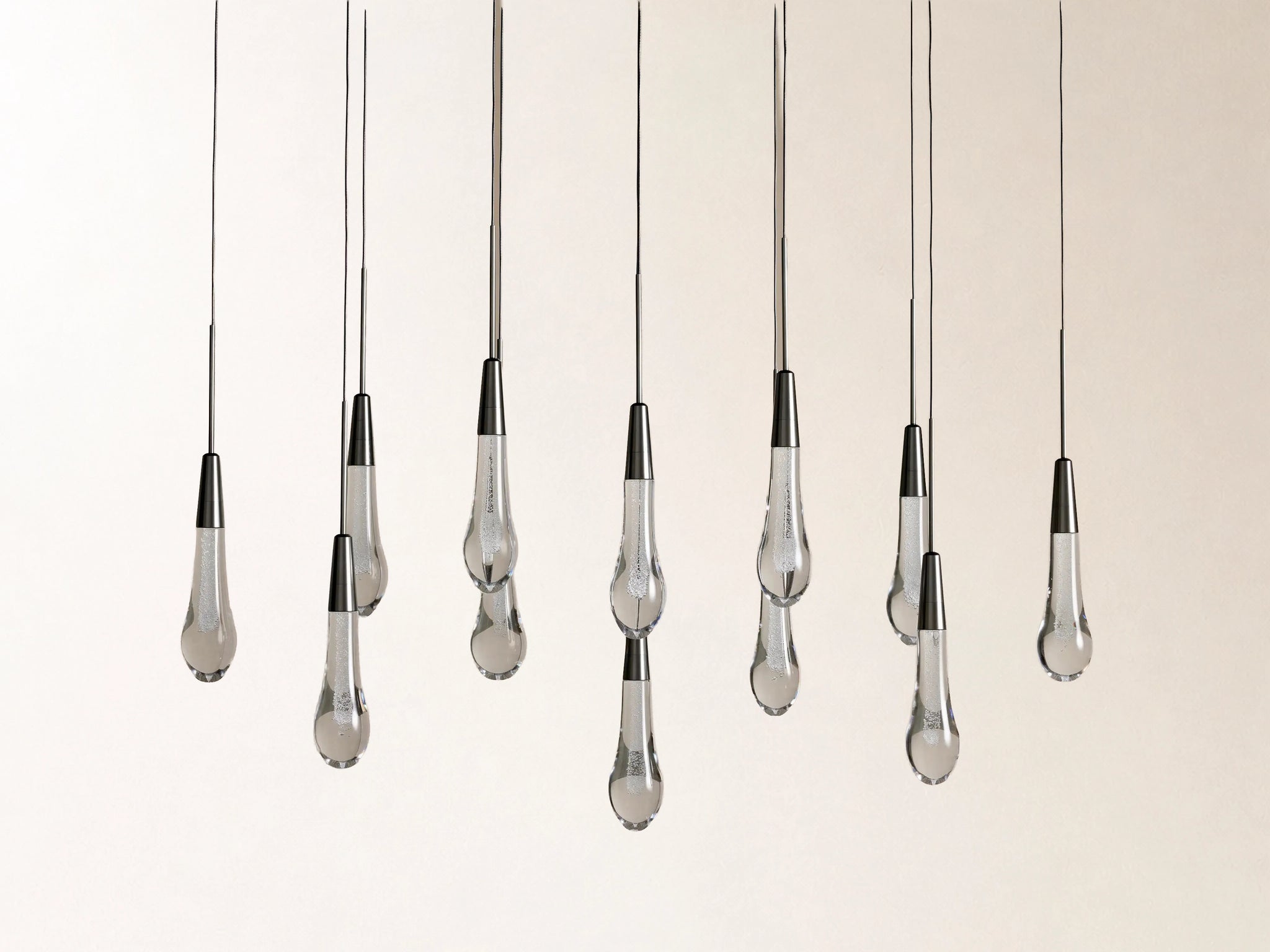 Soltaire Linear Chandelier