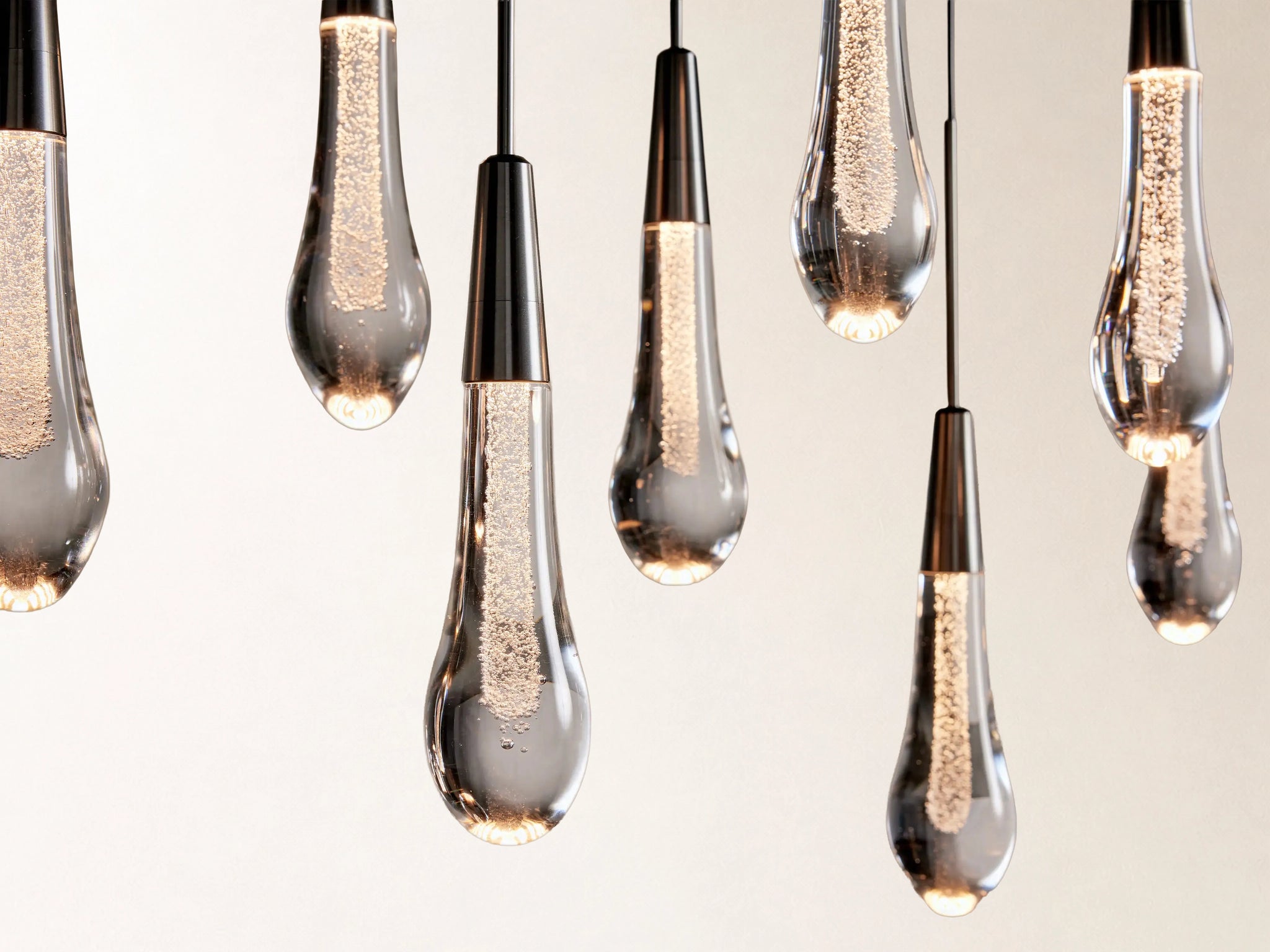 Soltaire Linear Chandelier