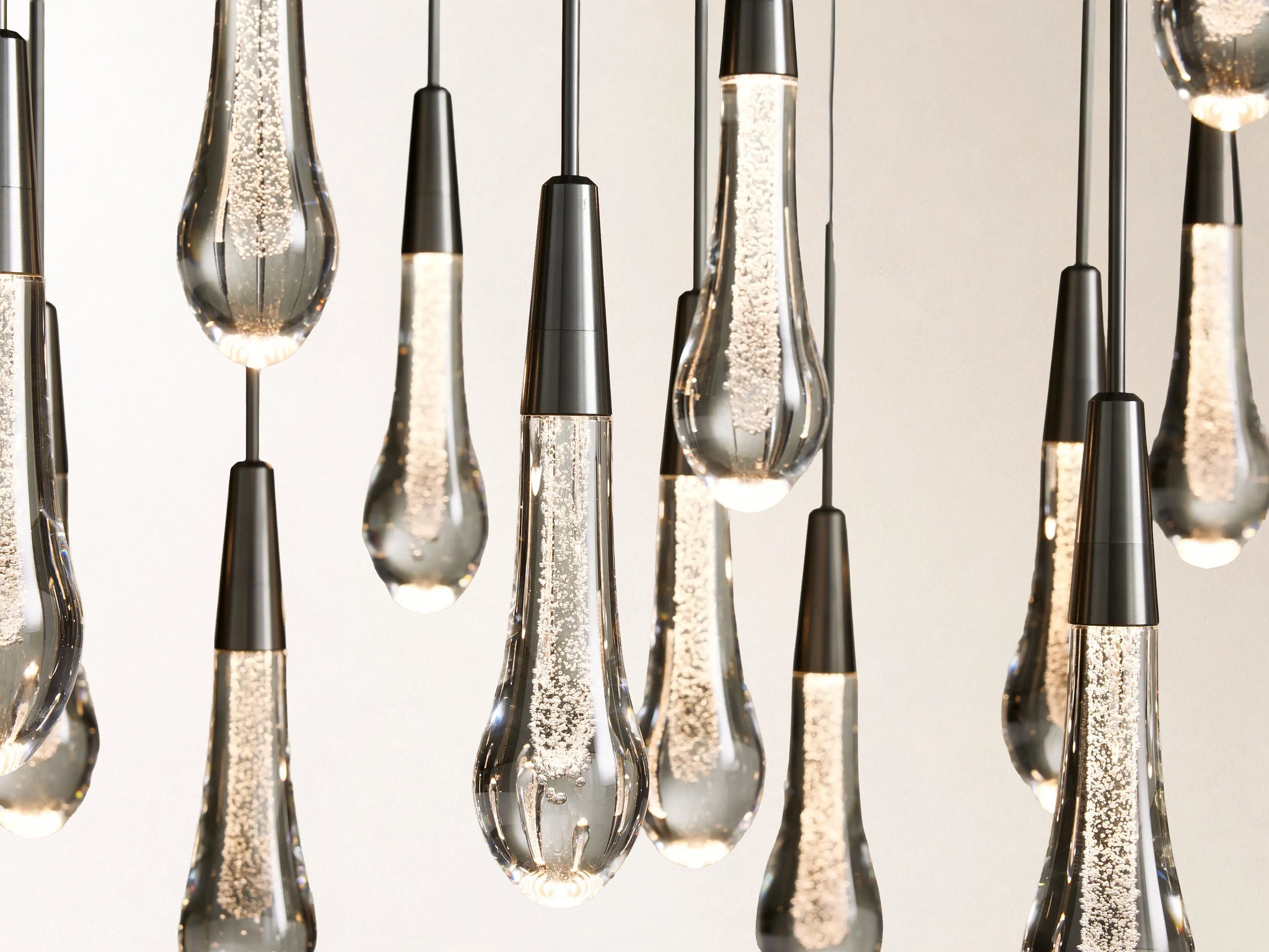 Soltaire Linear Chandelier