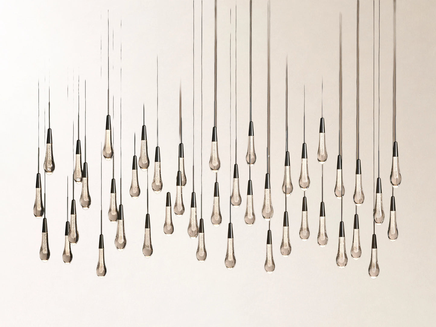 Soltaire Linear Chandelier