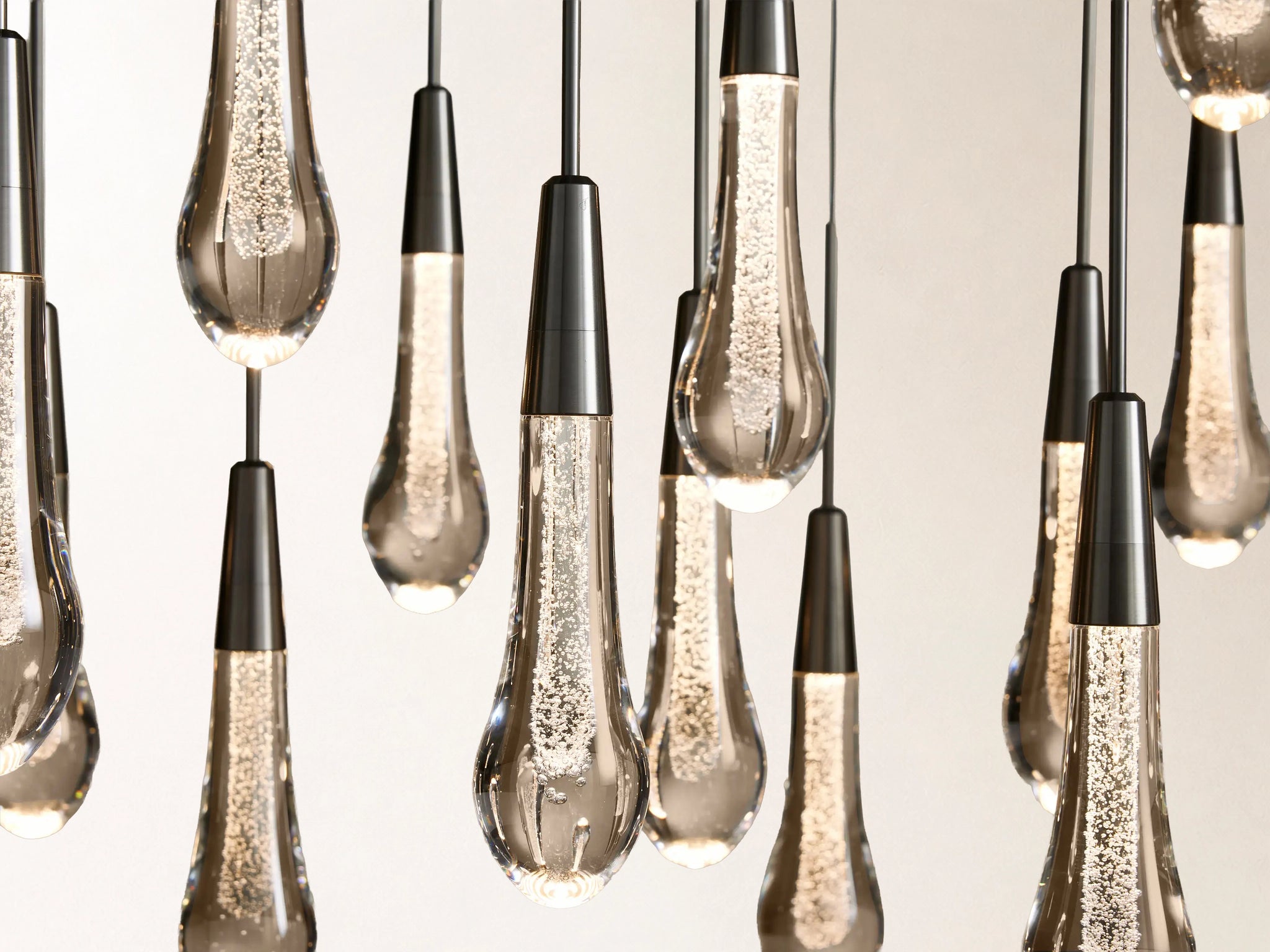 Soltaire Linear Chandelier