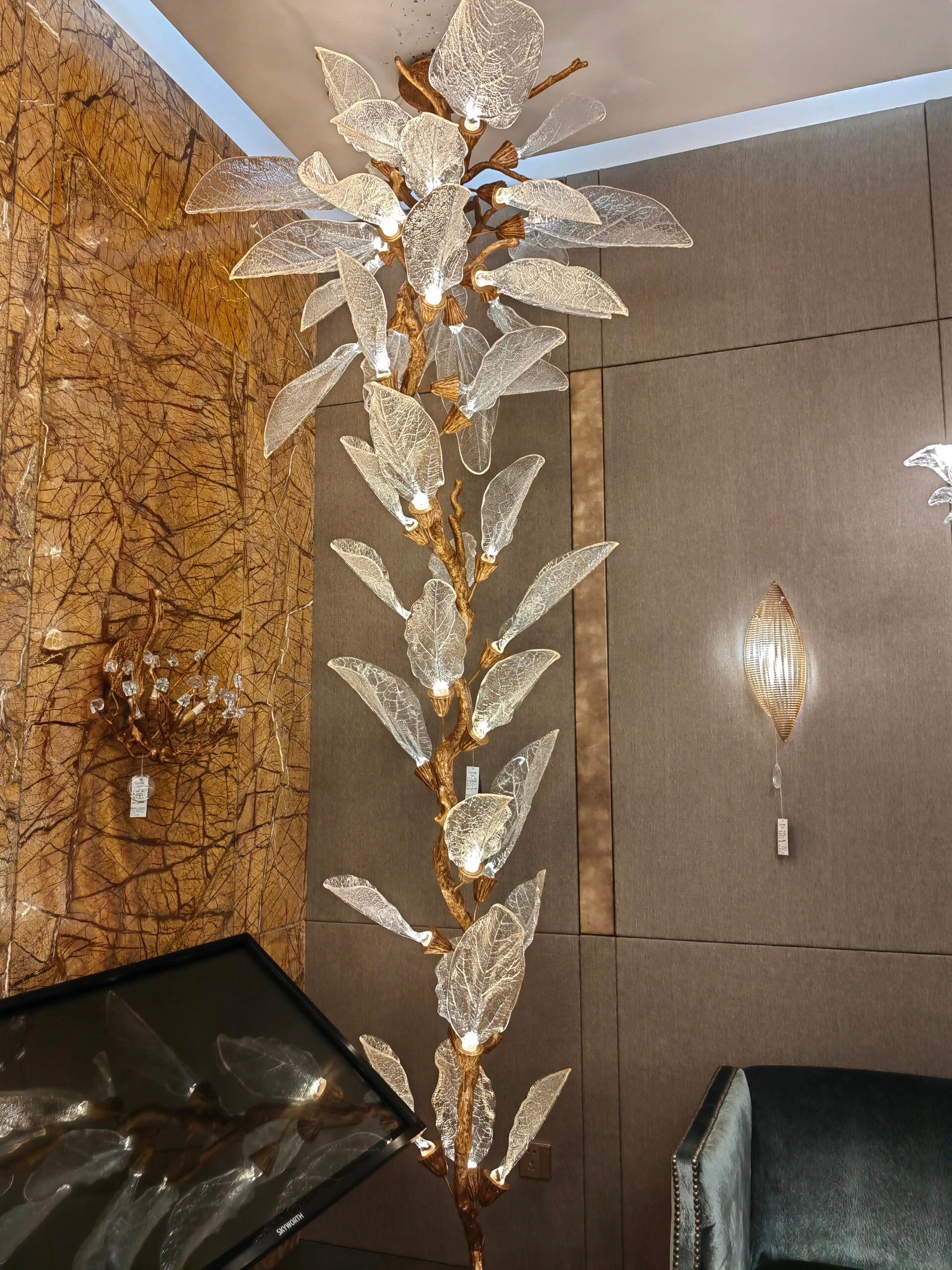 Artistic Bionic Resin Leaves Branch Chandelier