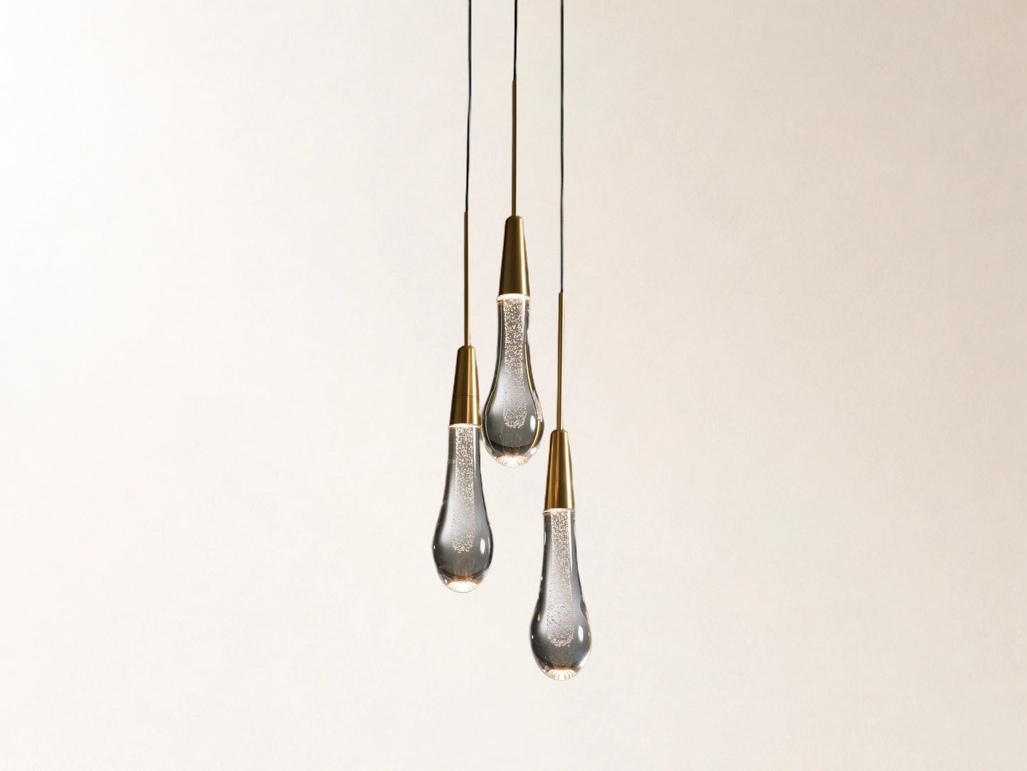 Soltaire Cluster Pendant