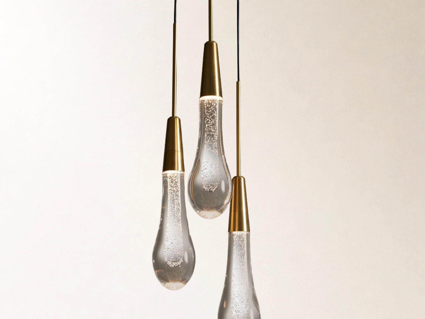 Soltaire Cluster Pendant