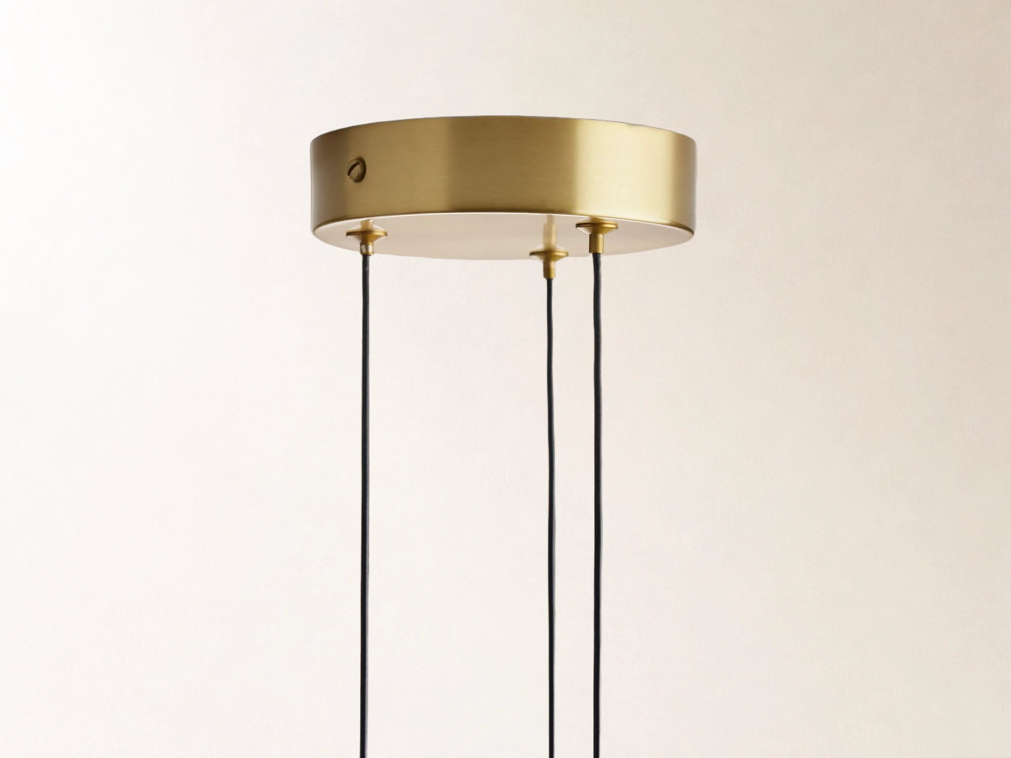 Soltaire Cluster Pendant