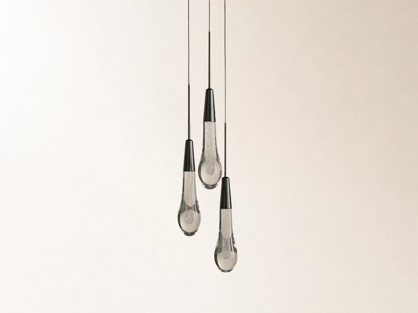 Soltaire Cluster Pendant
