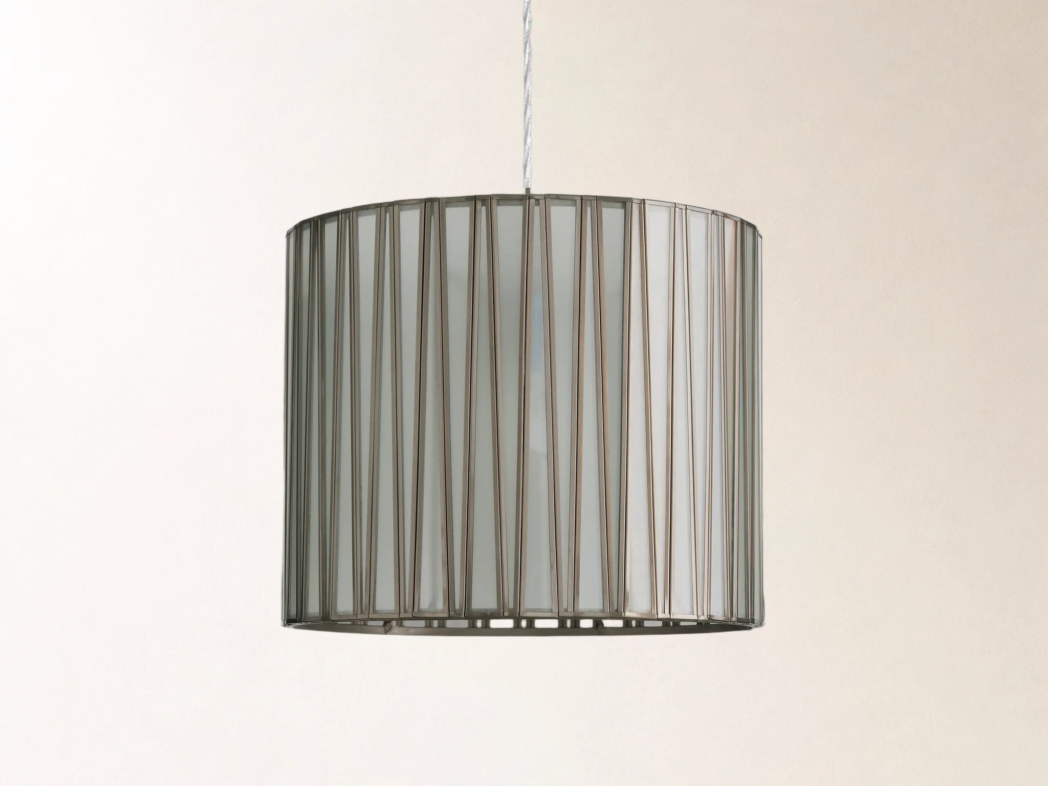 Jeunet Pendant in Nickel