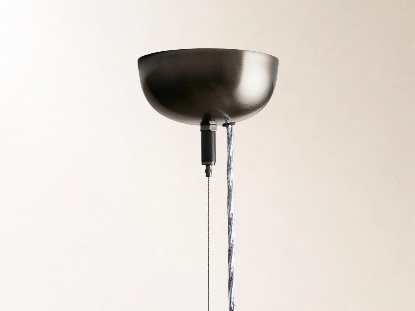Jeunet Pendant in Nickel
