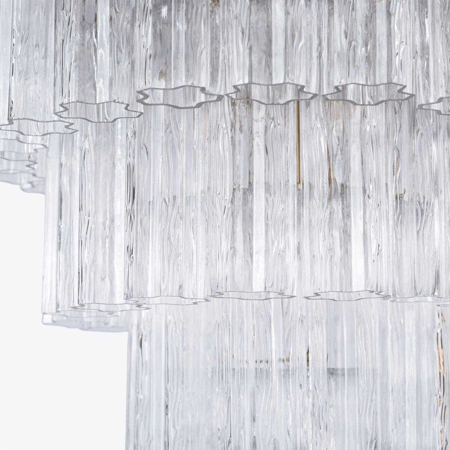 Modern Grande Treviso Chandelier - CasaraHouse