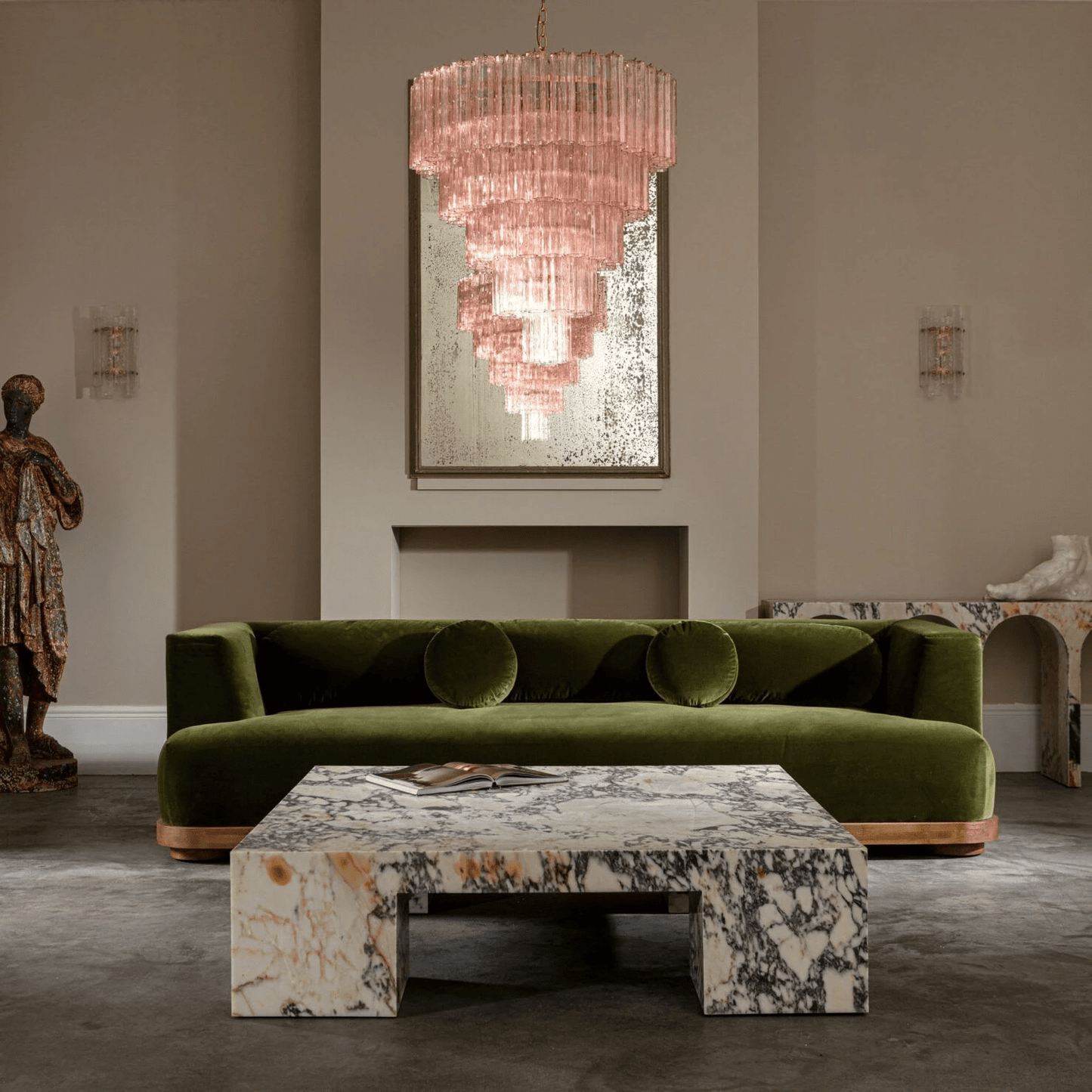 Modern Grande Treviso Chandelier - CasaraHouse