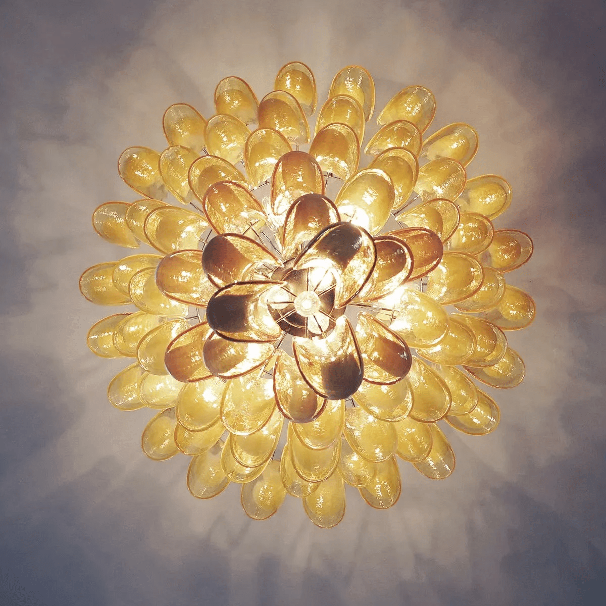 Contemporary Dravina Glass Petals Pendant Lamp - CasaraHouse