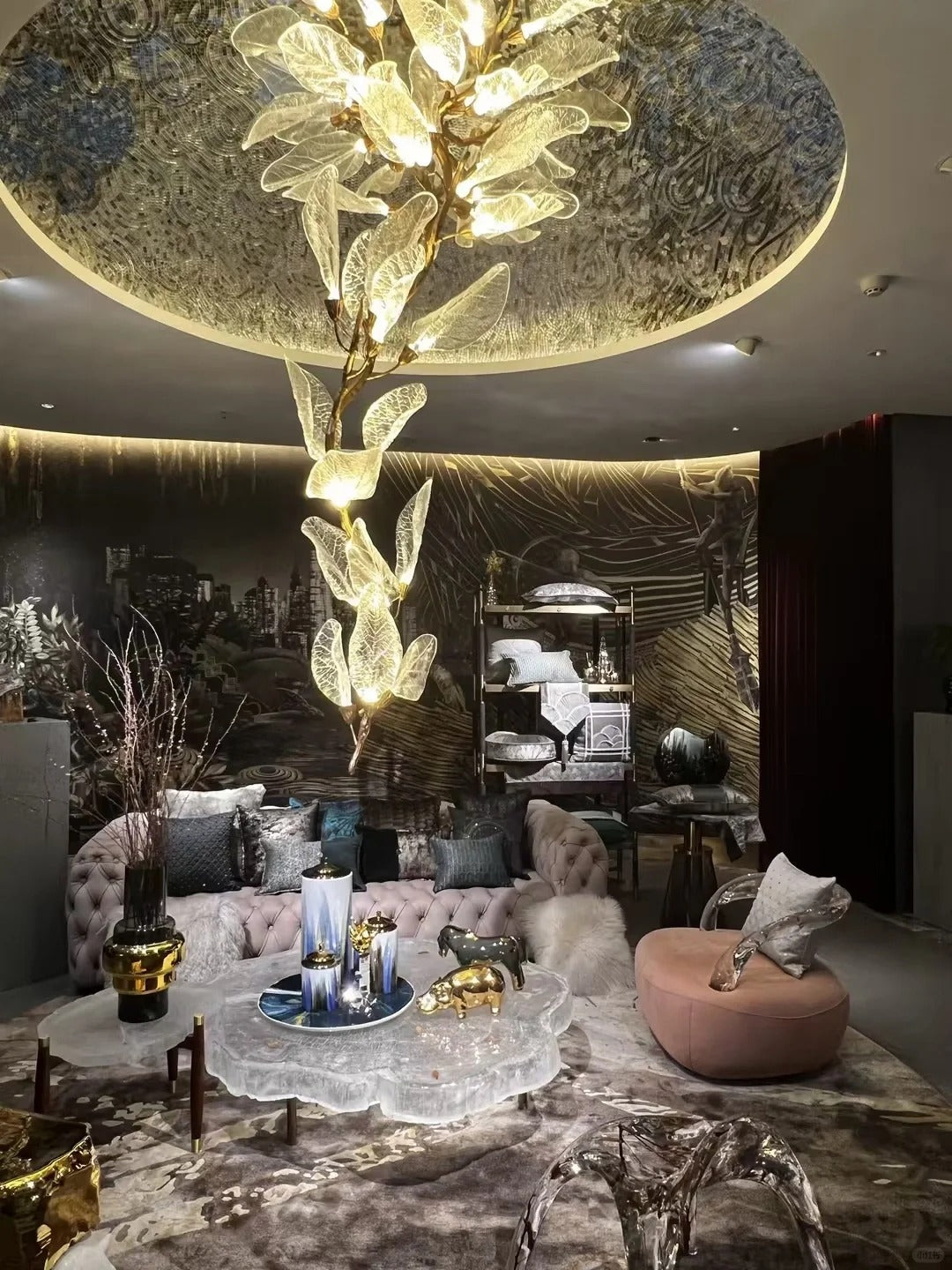Artistic Bionic Resin Leaves Branch Chandelier
