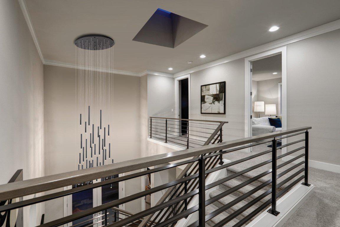 Brillia Round Two-Tone Tubular Pendant Light Chandelier