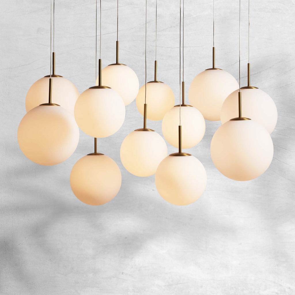 Contemporary Casen Glass Round Chandelier 20"28"34"43" - CasaraHouse
