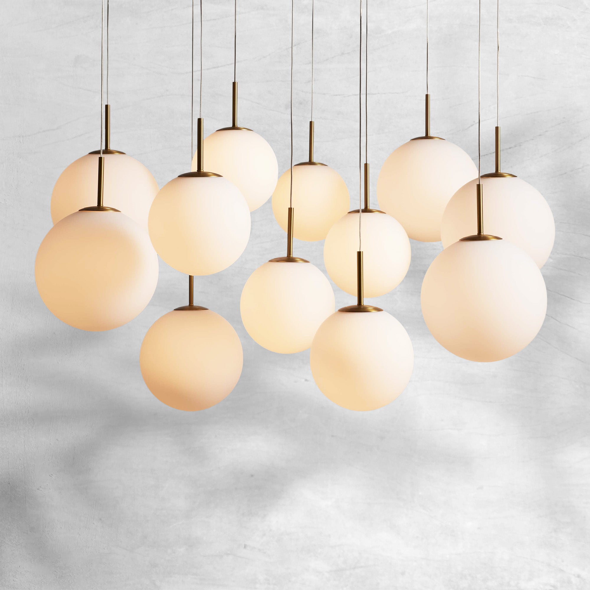 Contemporary Casen Glass Round Chandelier 20"28"34"43" - CasaraHouse