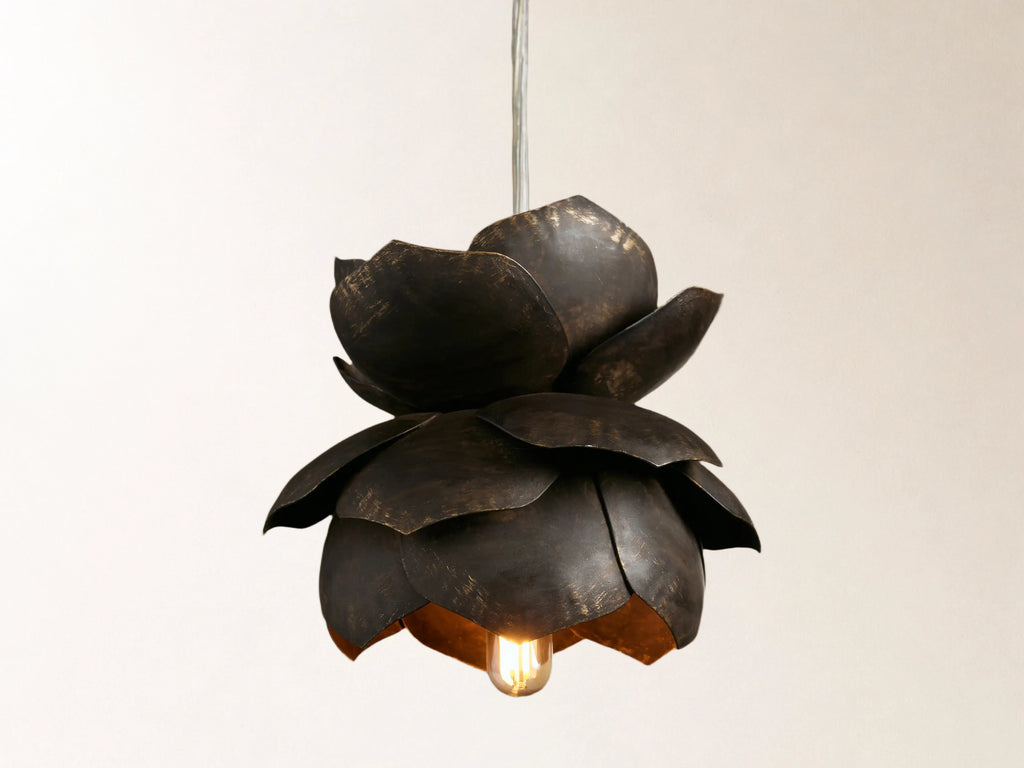 Lorca Pendant