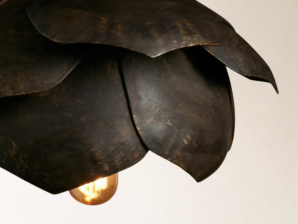 Lorca Pendant