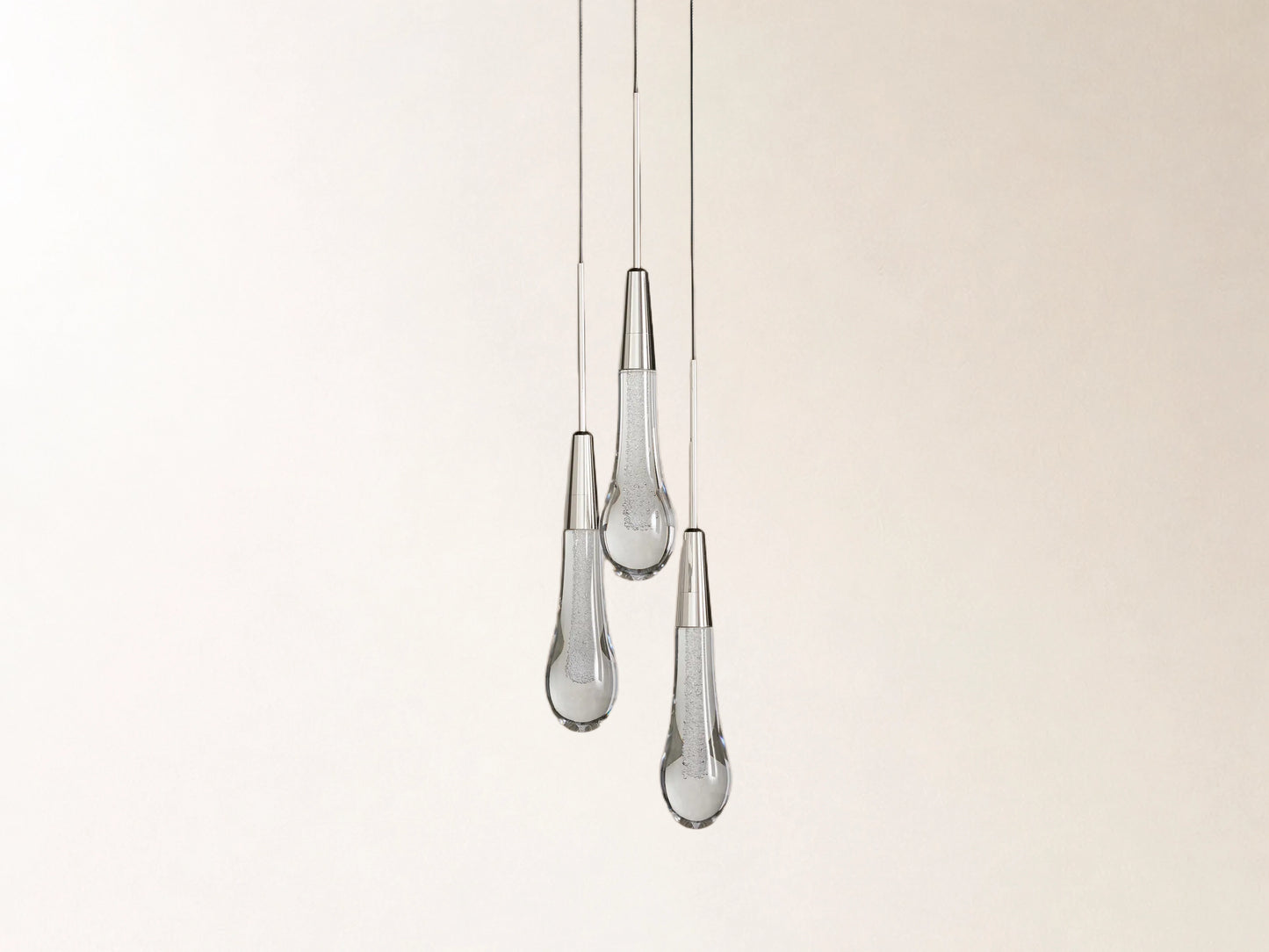 Soltaire Cluster Pendant in Nickel
