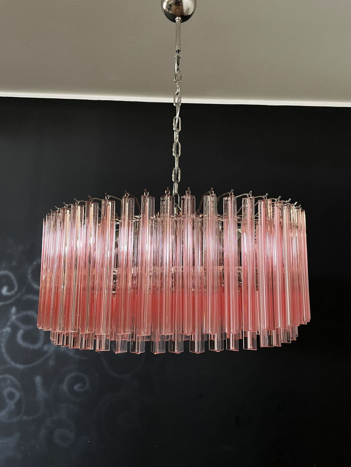 Murano Glass Chandelier – Triedri Round – 265 prisms – Pink