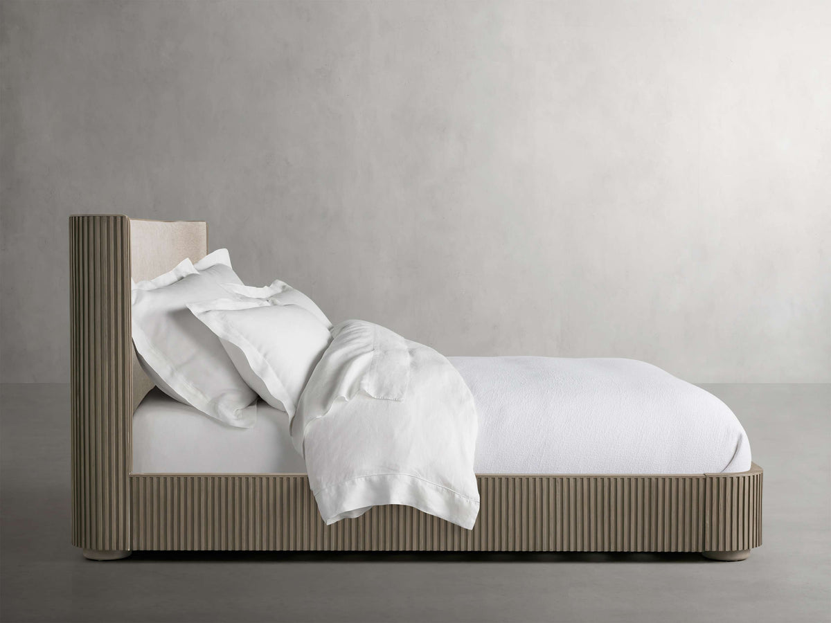 Finnley Bed