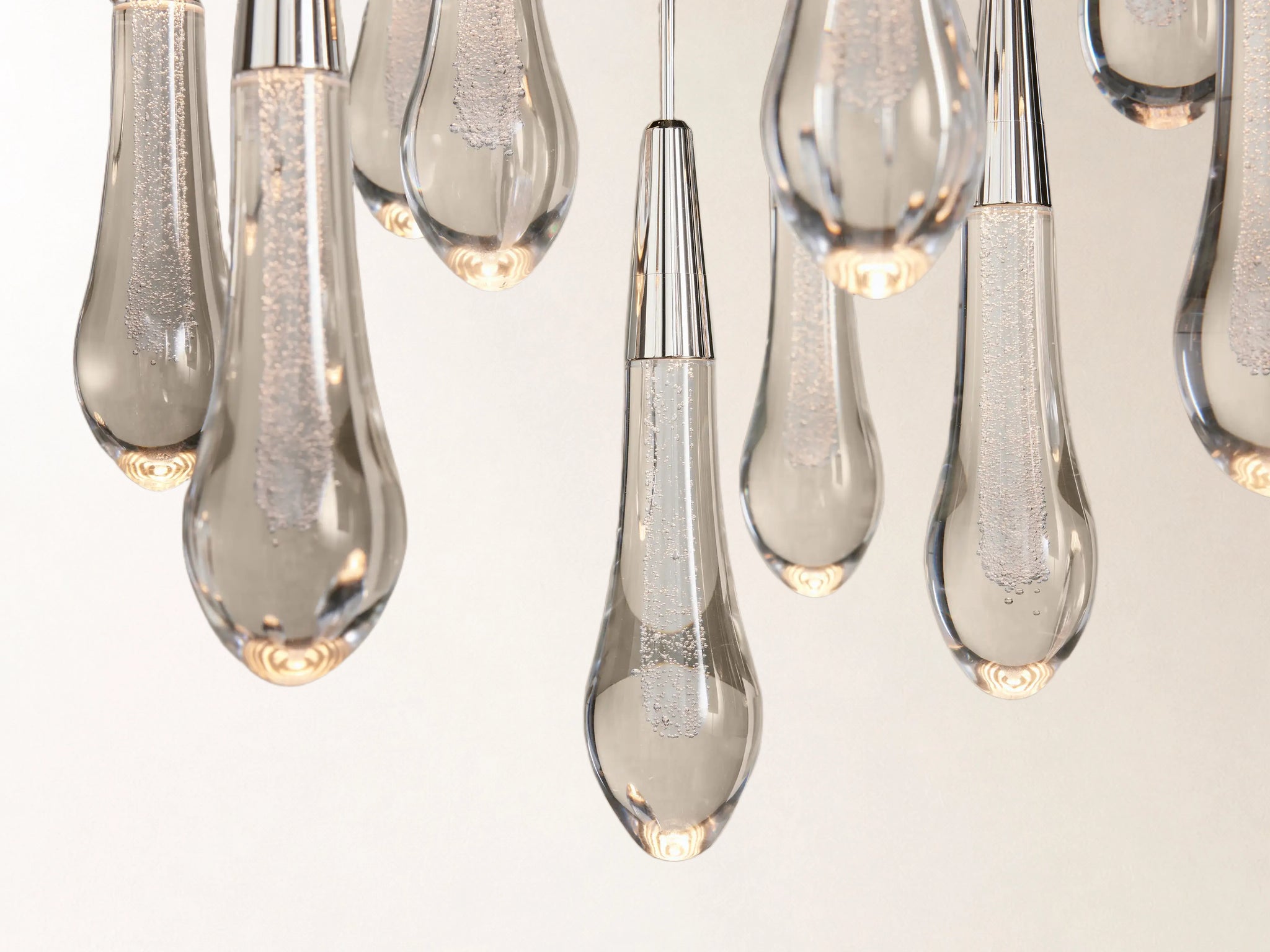 Soltaire Round Chandelier in Nickel