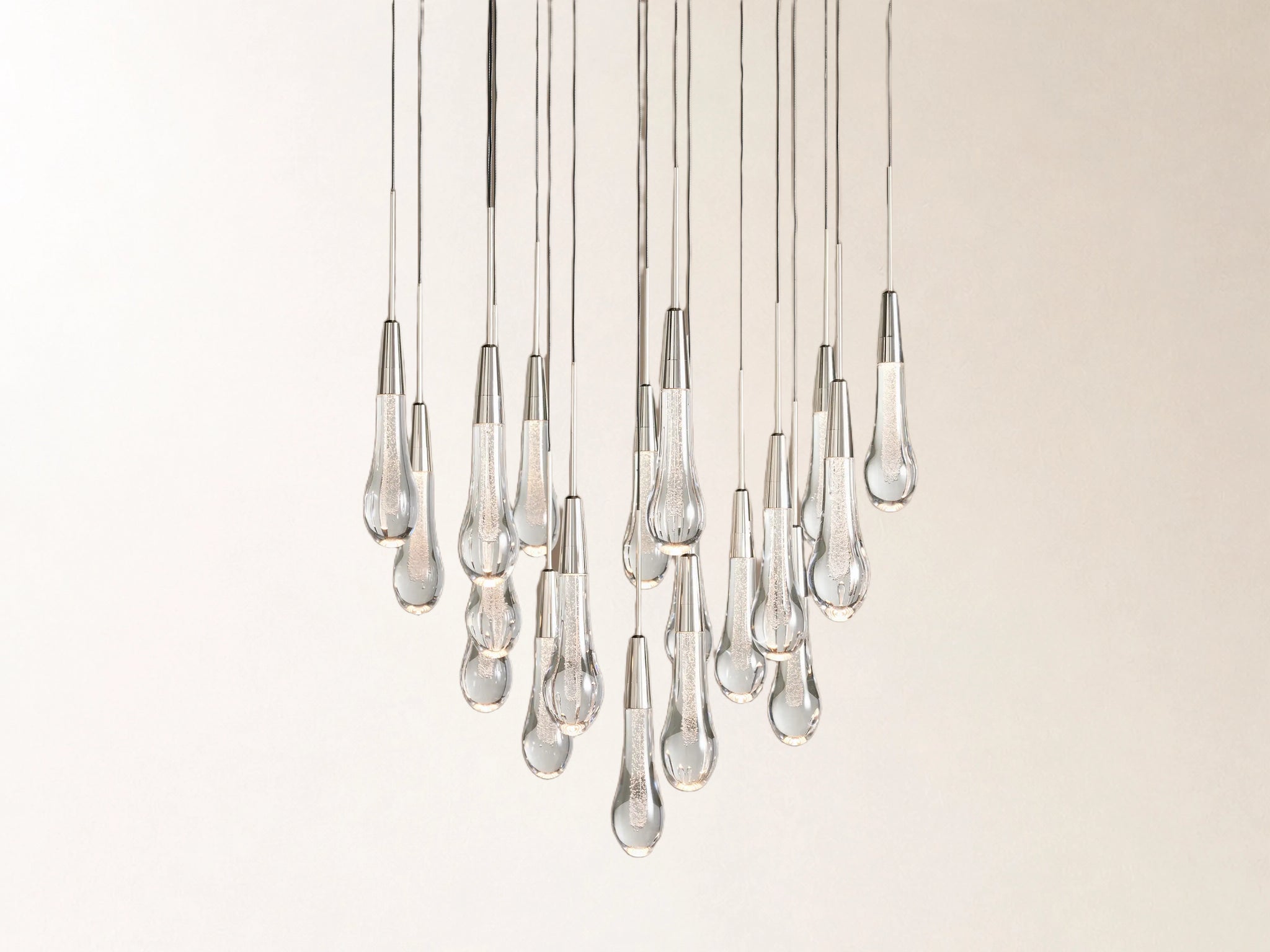 Soltaire Round Chandelier in Nickel