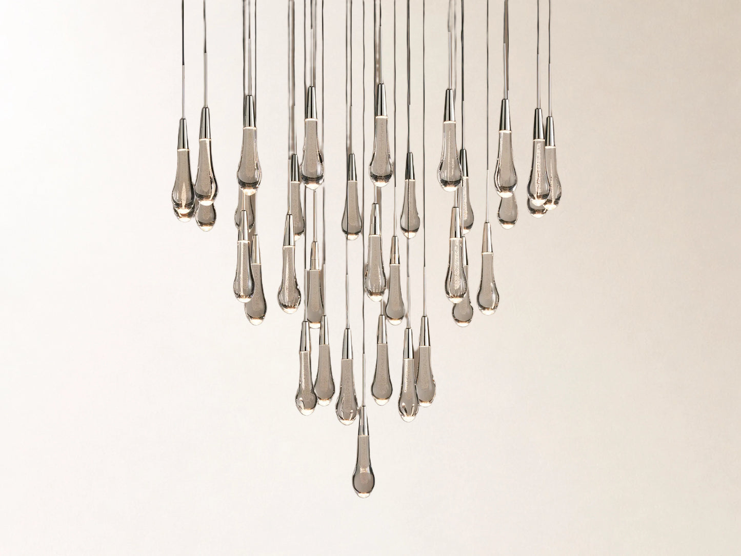 Soltaire Round Chandelier in Nickel