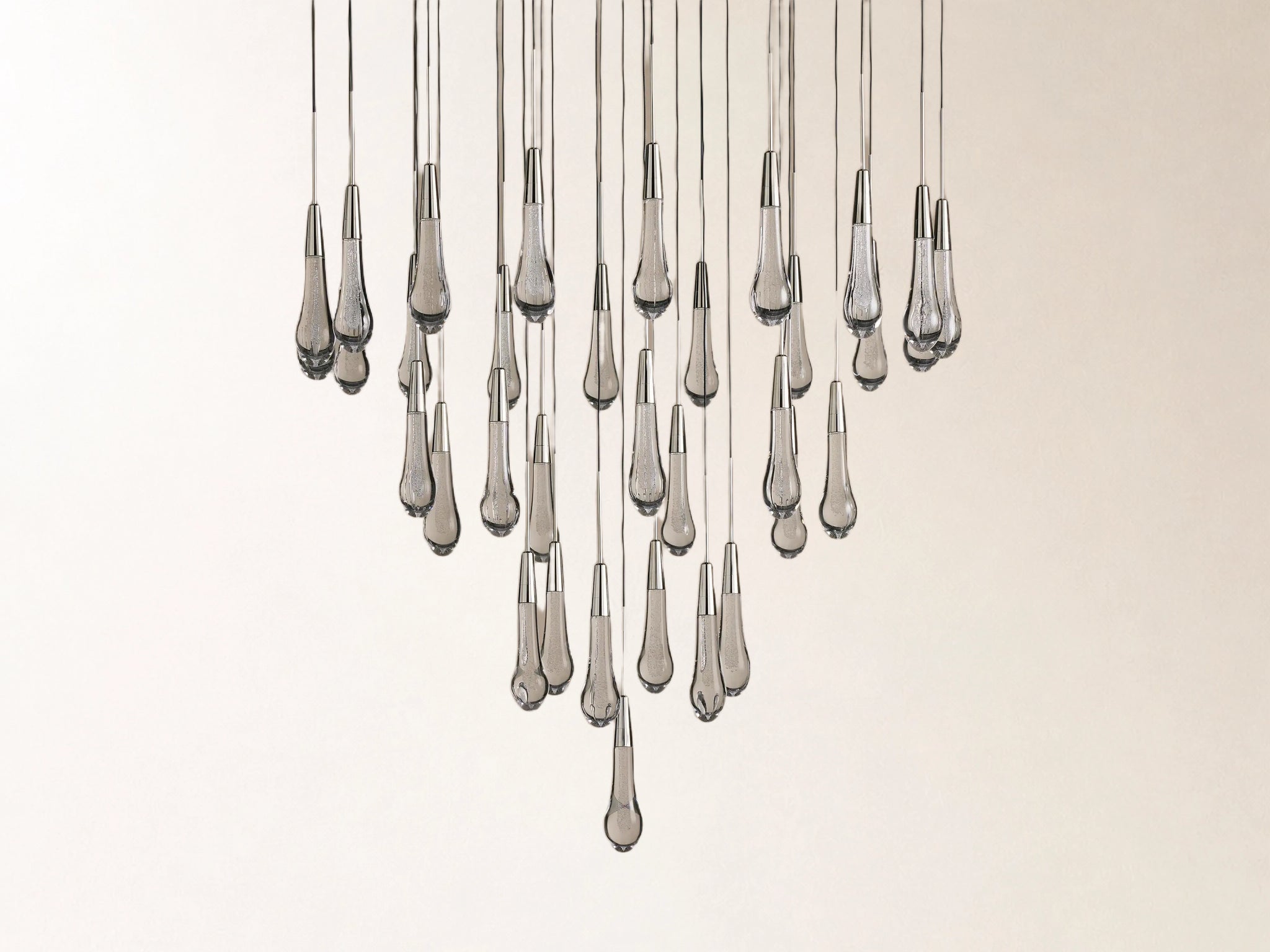 Soltaire Round Chandelier in Nickel