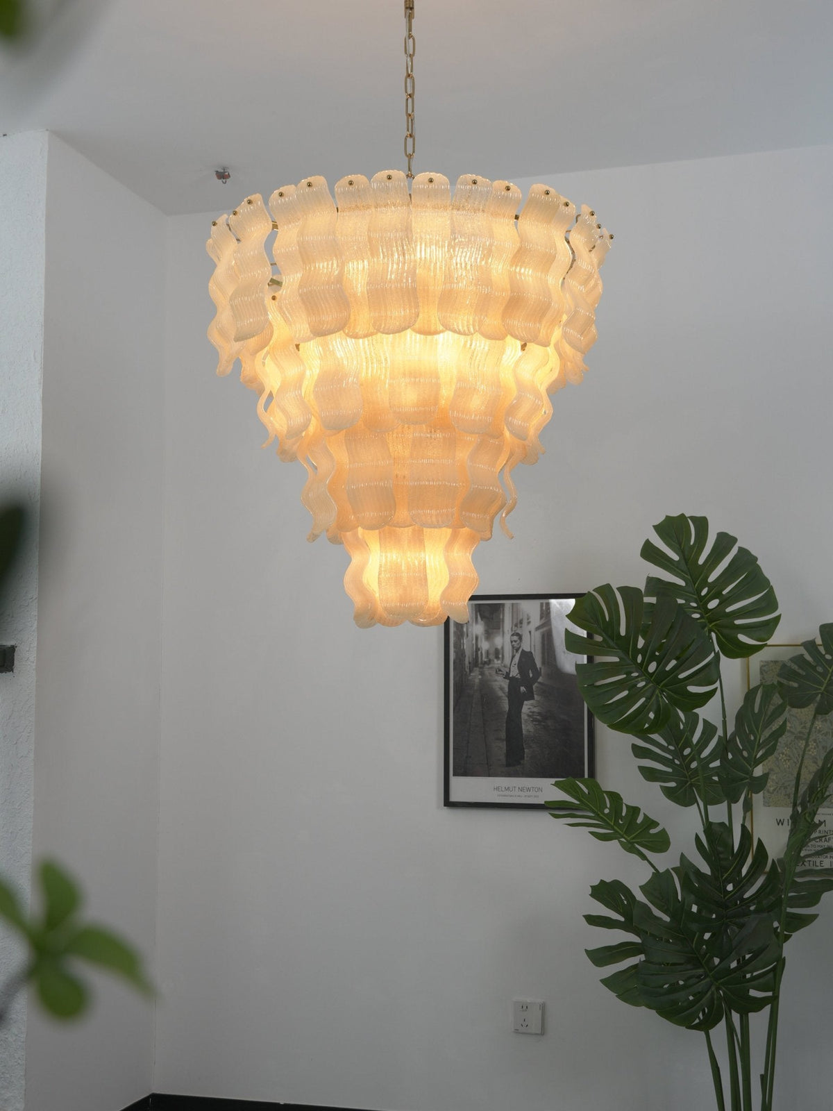 Modern Pollensa Chandelier - CasaraHouse