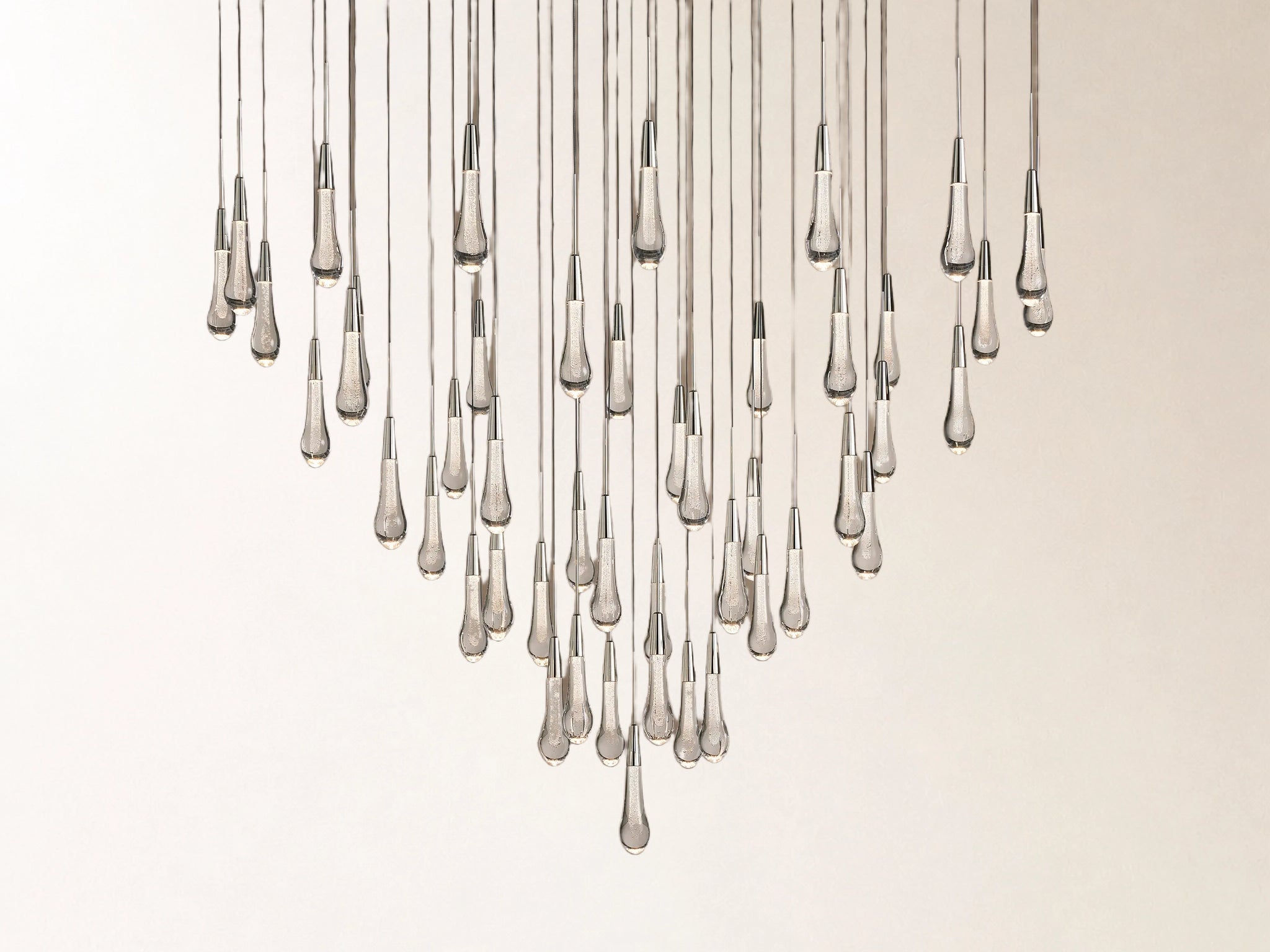 Soltaire Round Chandelier in Nickel