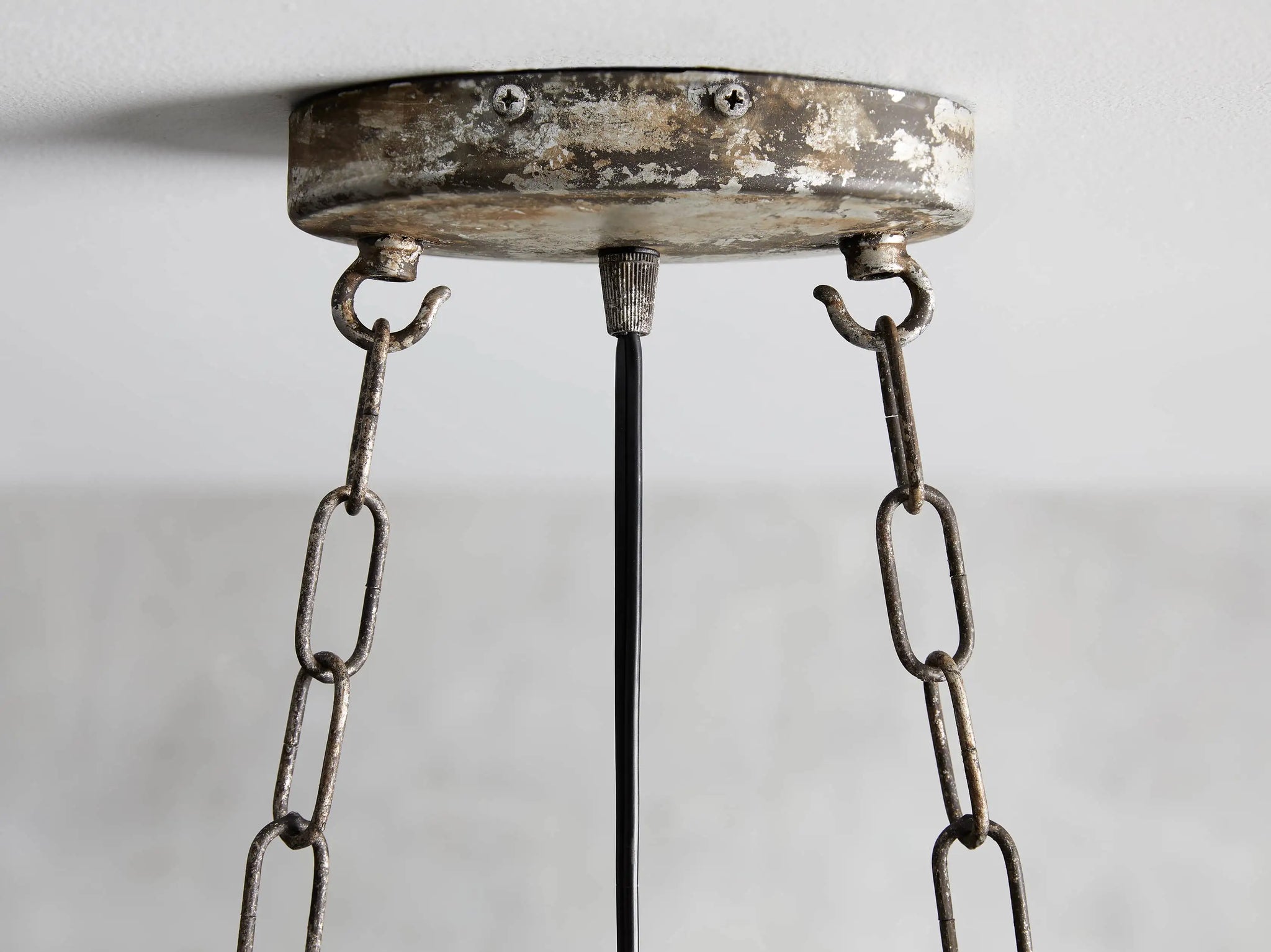 Exquisite La Cage 50" Rectangular Chandelier in Silver - CasaraHouse