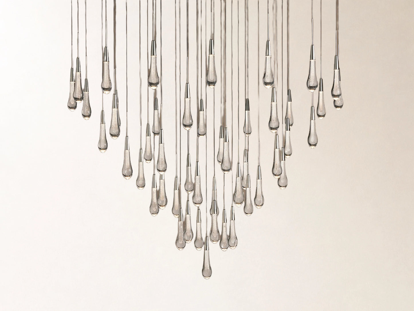 Soltaire Round Chandelier in Nickel