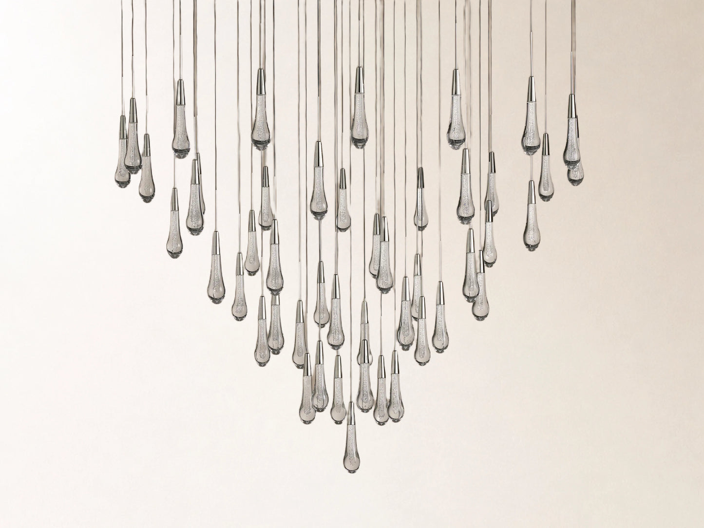 Soltaire Round Chandelier in Nickel