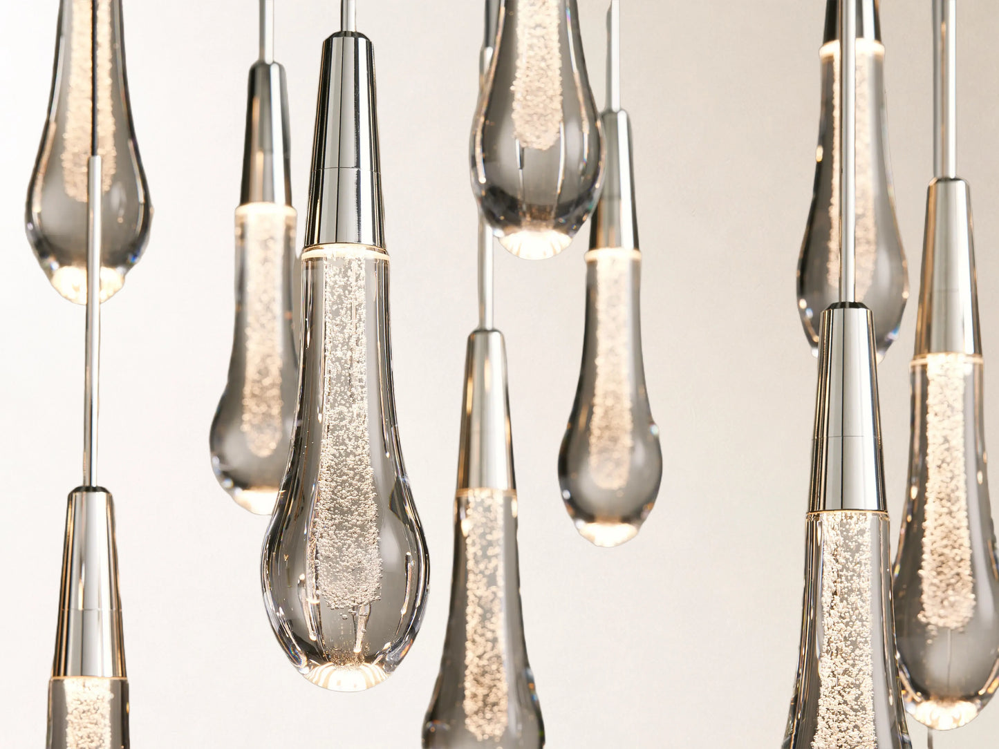Soltaire Round Chandelier in Nickel