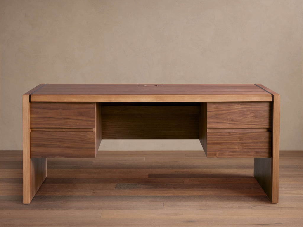 Mihaela Executive Desk