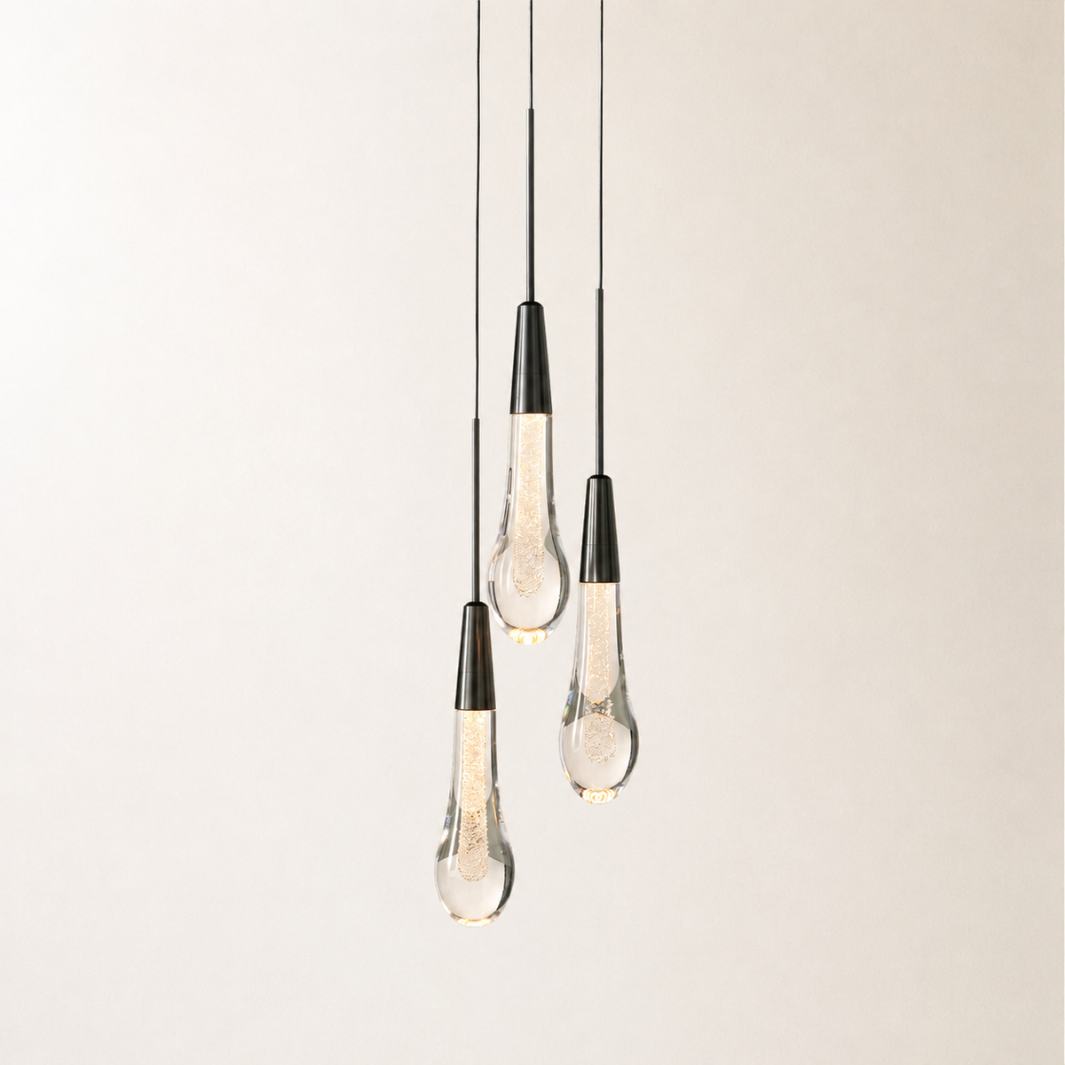 Soltaire Cluster Pendant