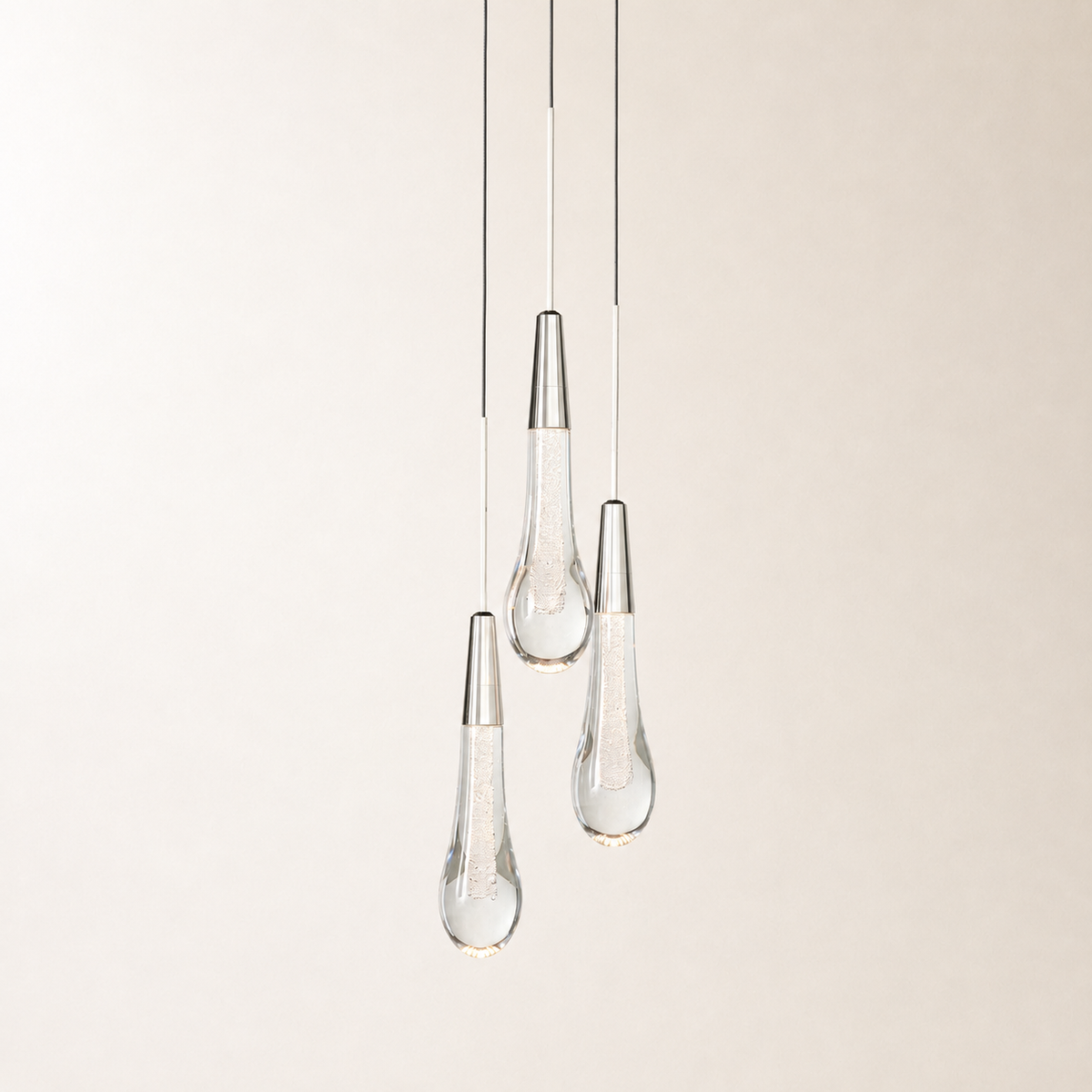 Soltaire Cluster Pendant