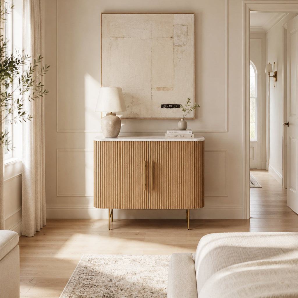 Finnley Hall Chest