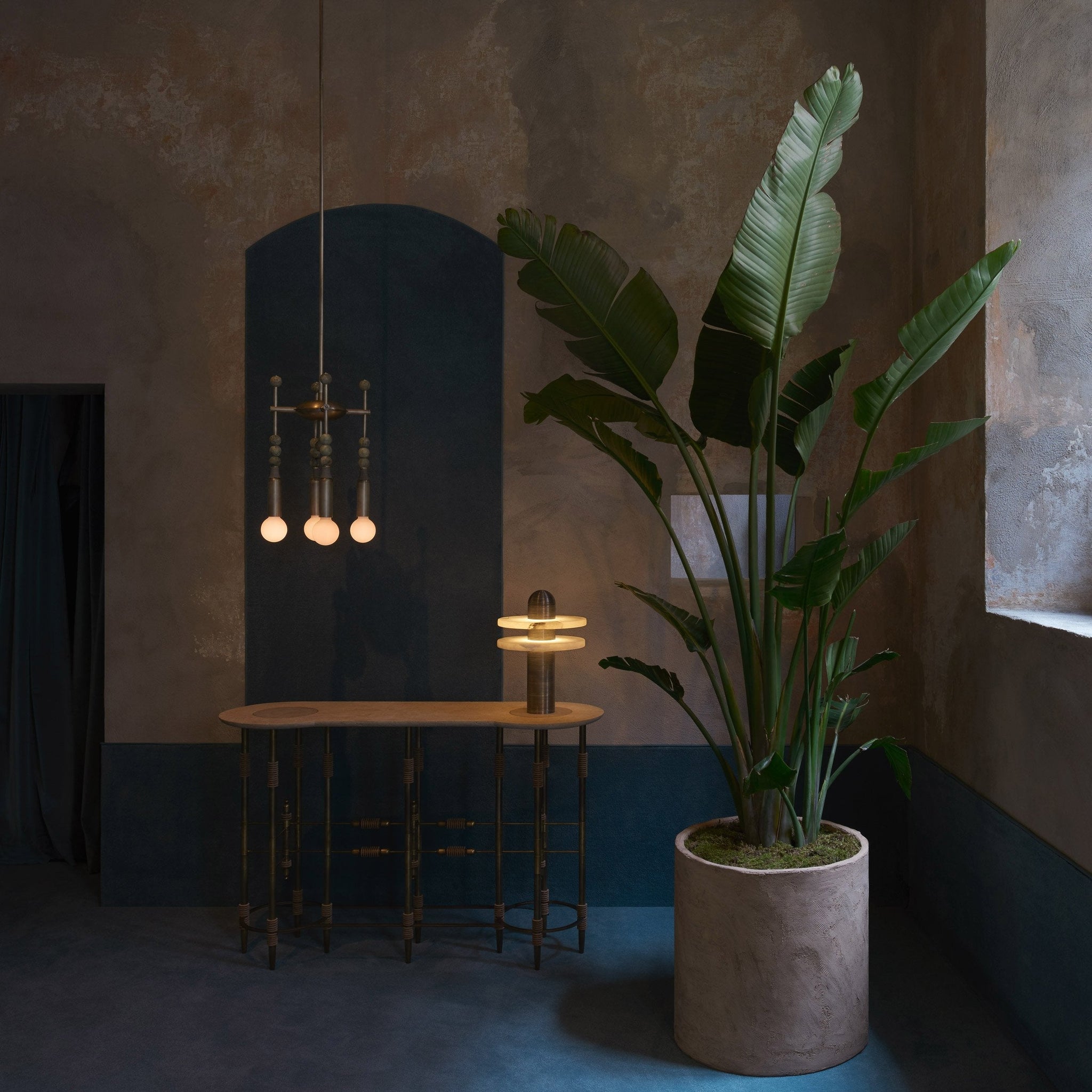 Alabaster Comet Alabaster Table Lamp