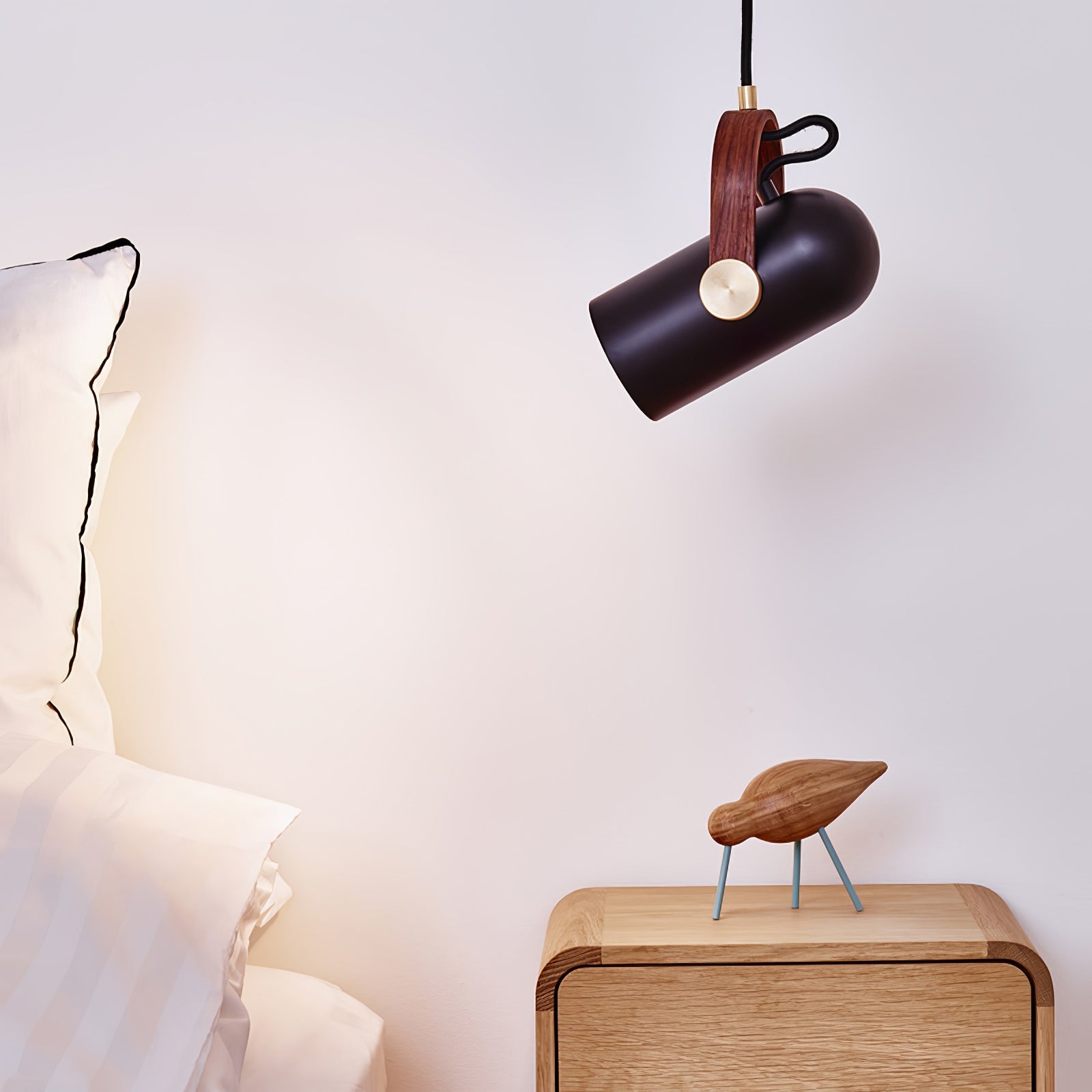 Carris Precision Angle Pendant Light - CasaraHouse