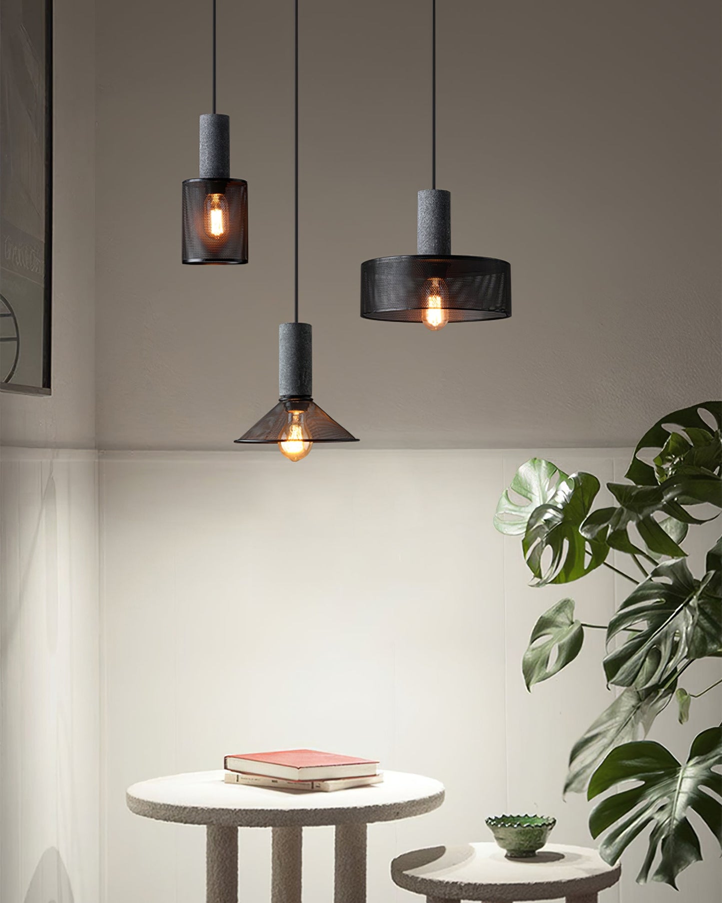 Cemra Industrial Mesh Pendant Light - CasaraHouse
