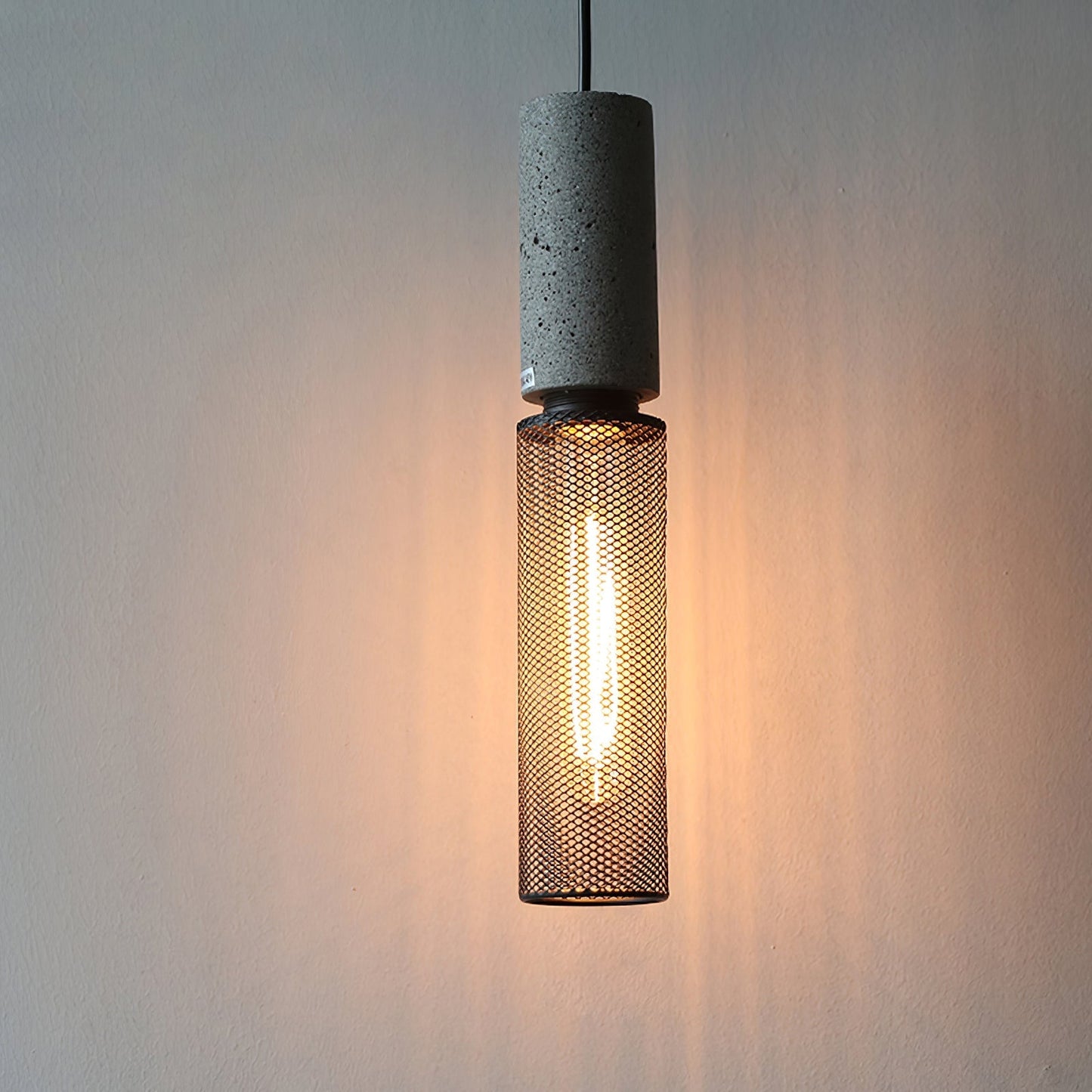 Cemra Industrial Mesh Pendant Light - CasaraHouse