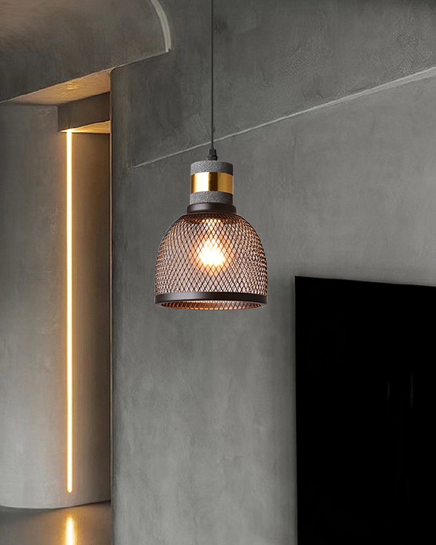 Cemra Industrial Mesh Pendant Light - CasaraHouse