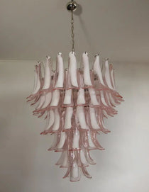 Murano Glass Chandelier – 75 petals – Pink