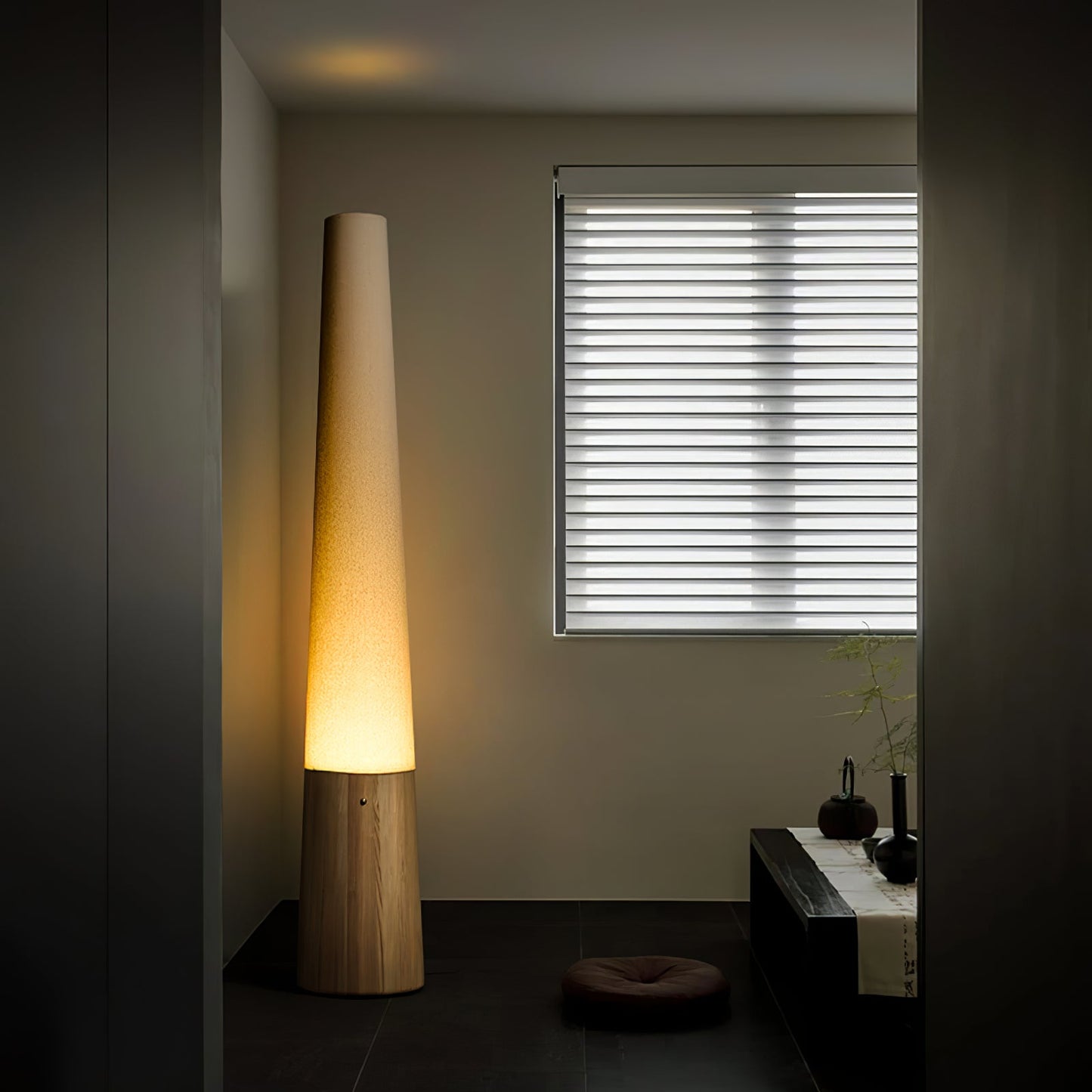 Cone Wooden Floor Lamp