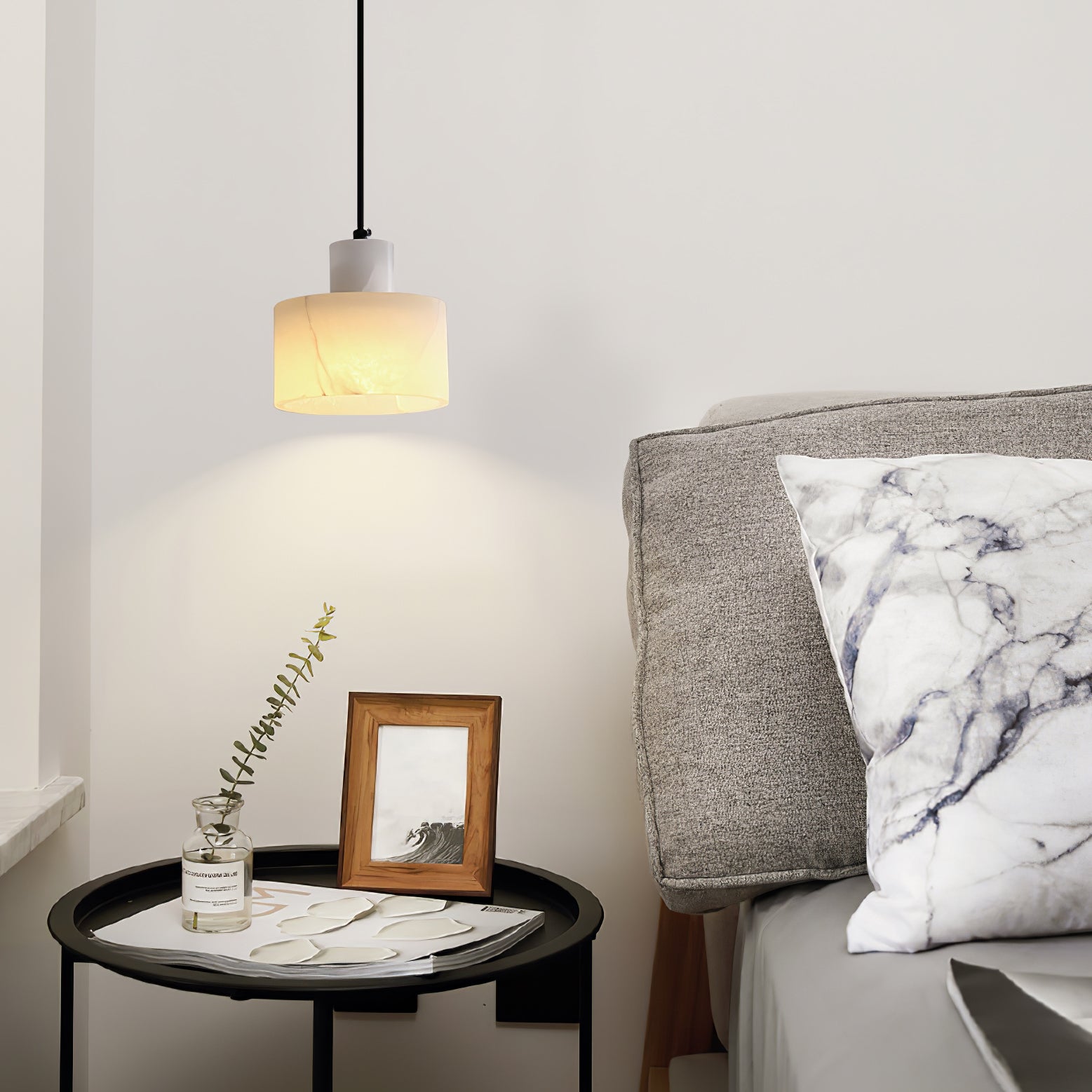 Cylora Alabaster Column Pendant Lamp - CasaraHouse