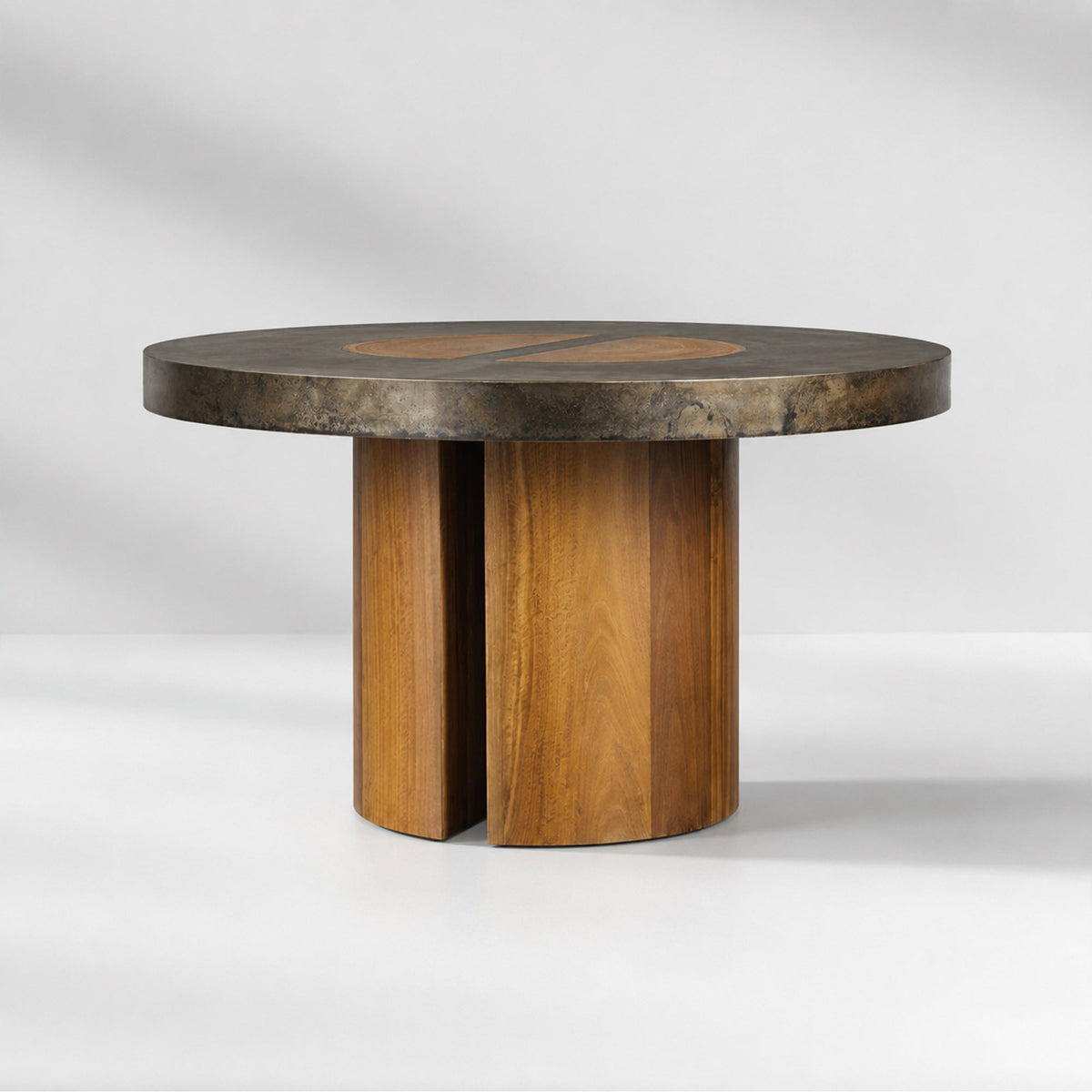 Calacius Artisan Round Dining Table in Reclaimed Reclaimed Wood Main image